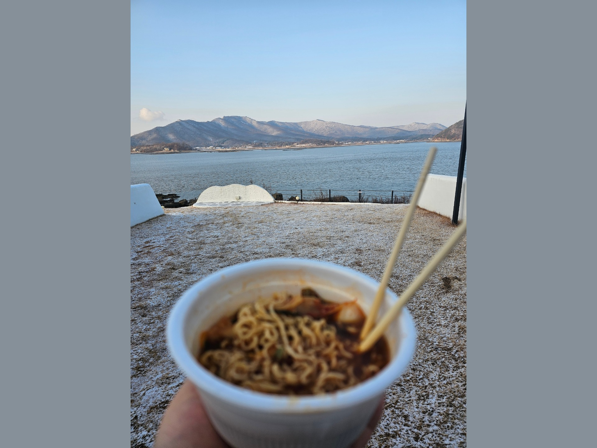 재우려고 노력은 하는 편.