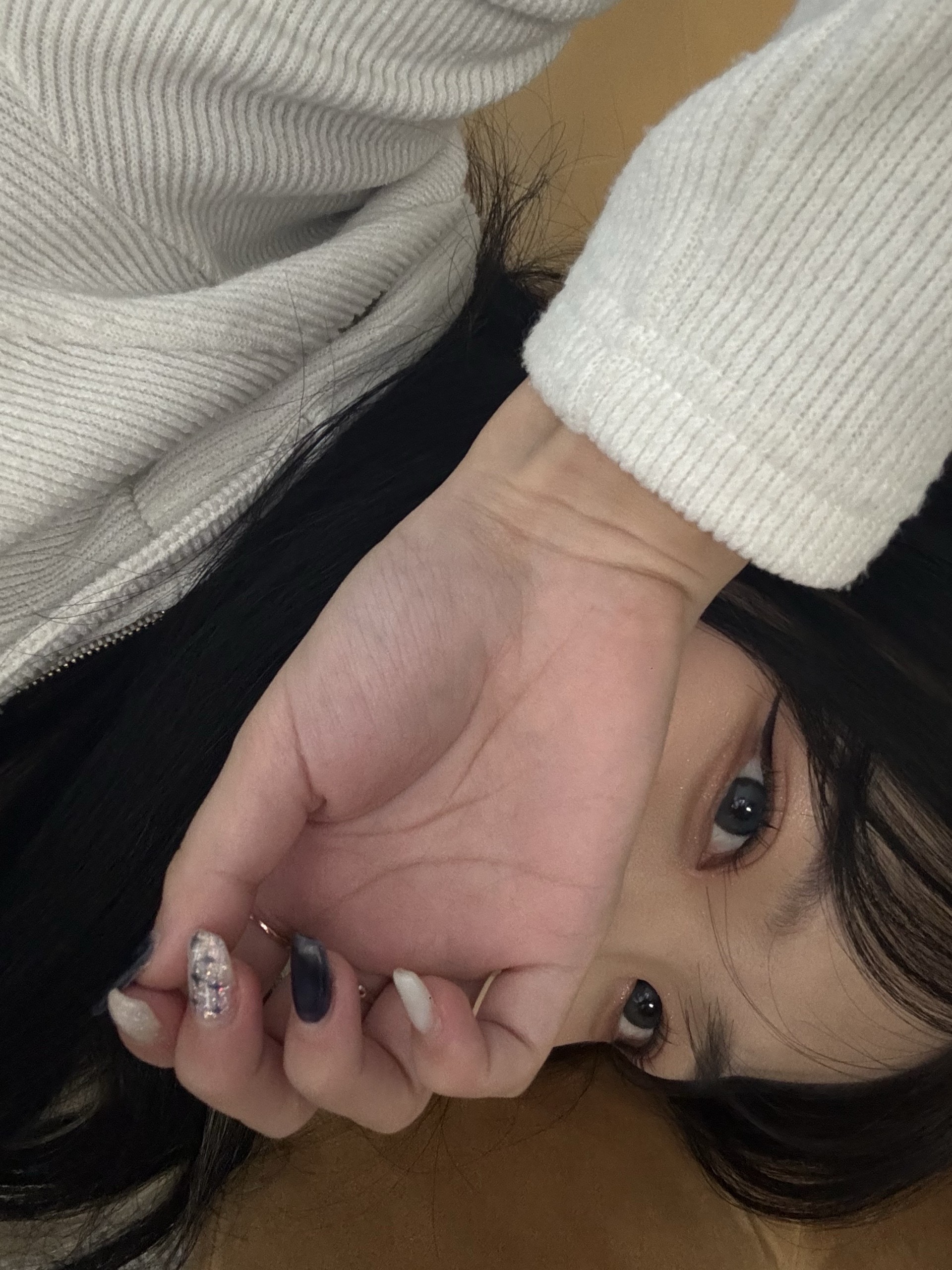 추운데 나가지 말고 나랑 놀아 🤍