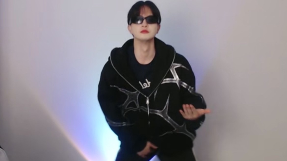 심심한 사람 모여.