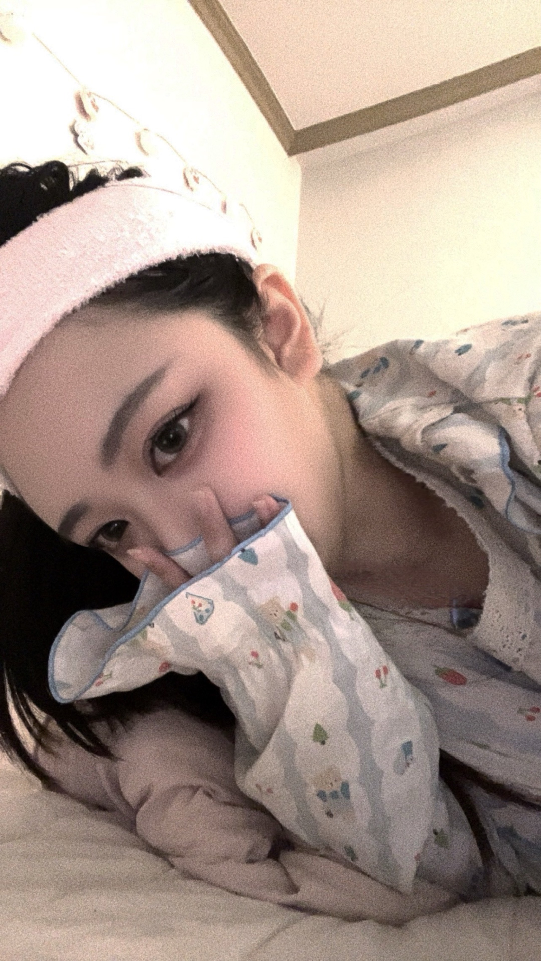 예뻐해주세요 - ♡