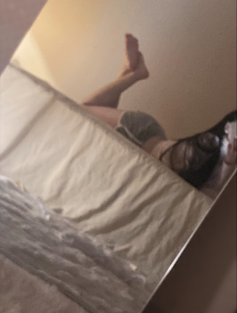 직장인이 슬퍼도 널 보러 오는 건