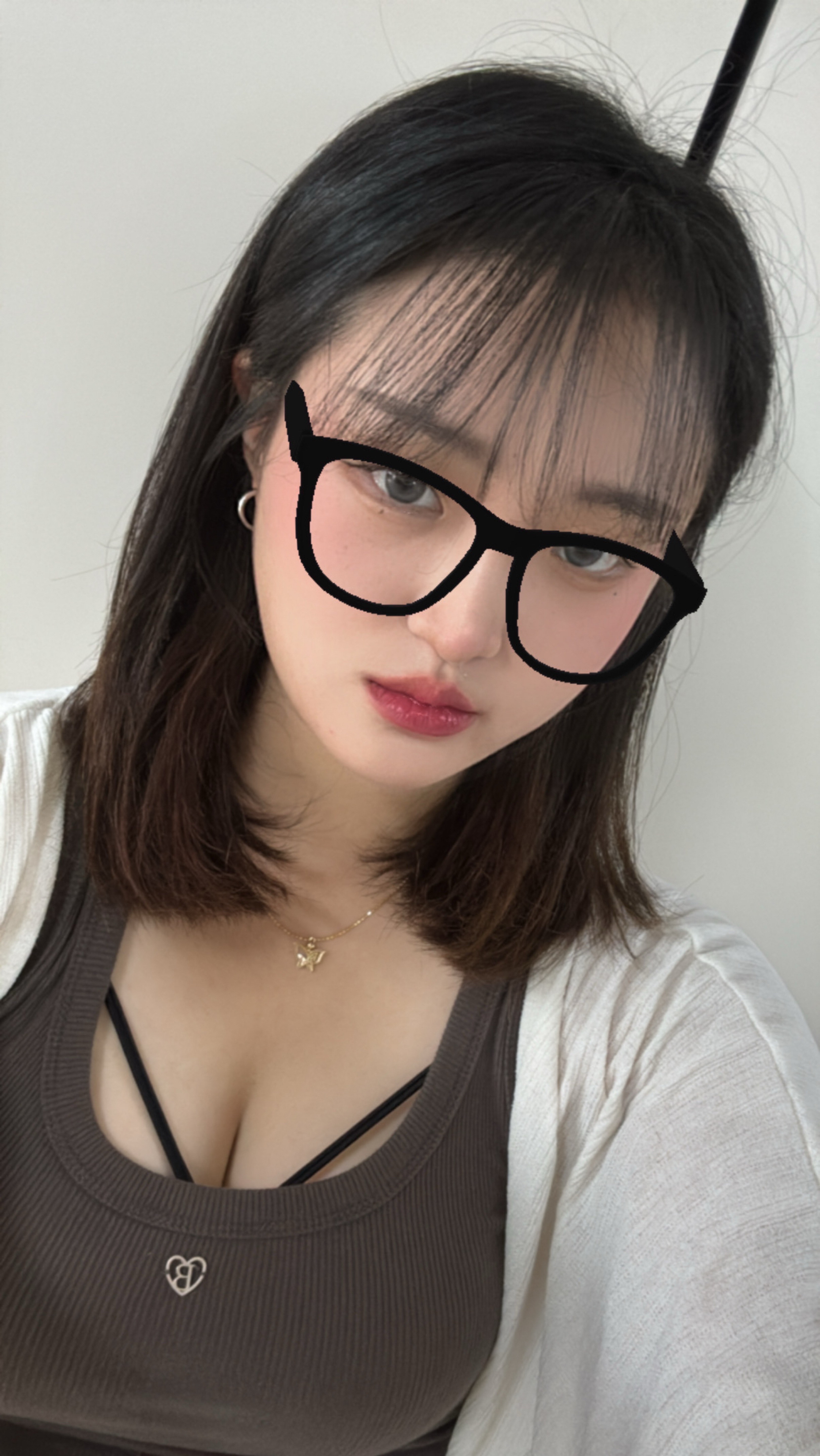 쓸쓸하게 옵치 경쟁중