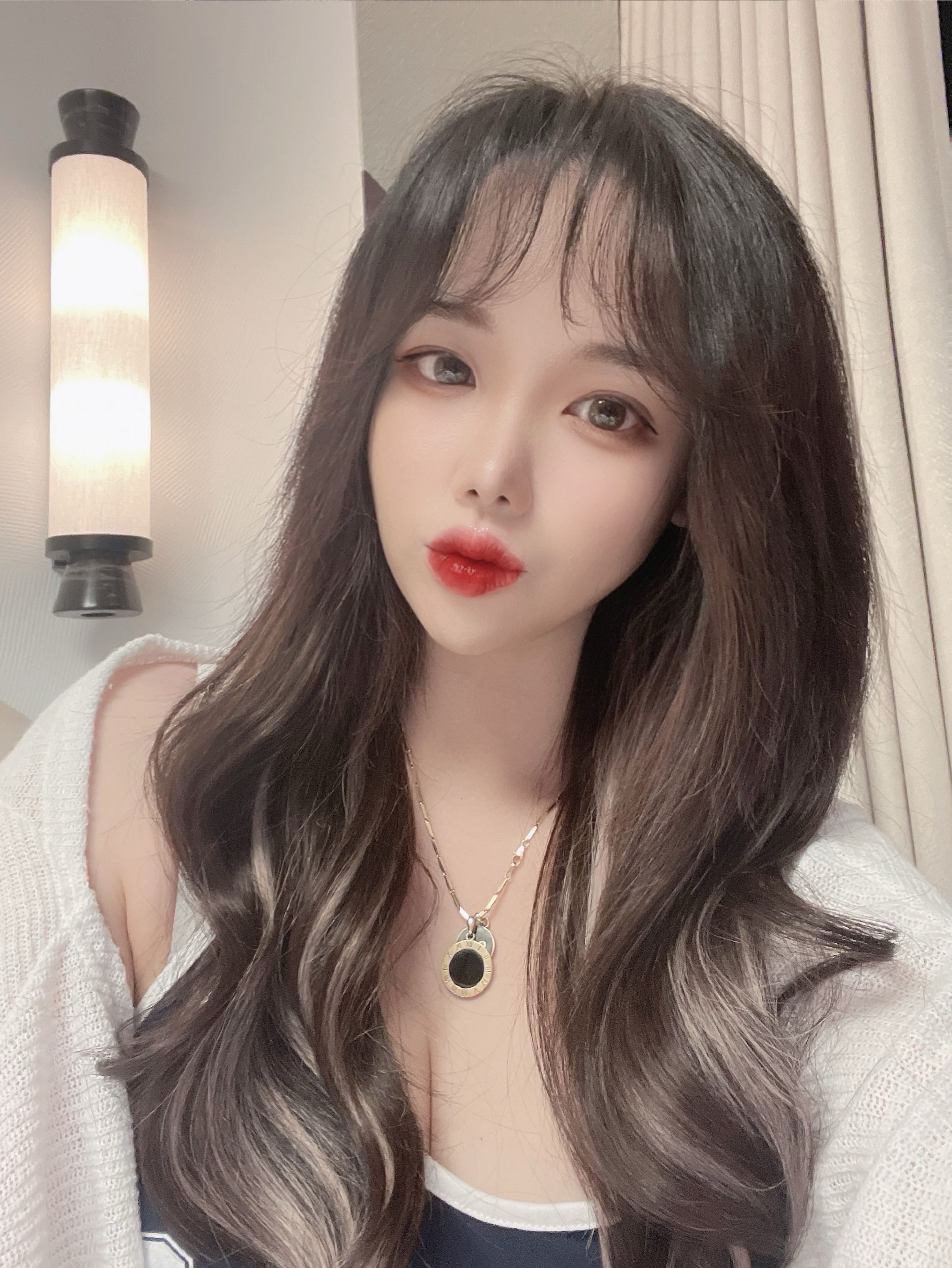 오늘도 킁모닝  !