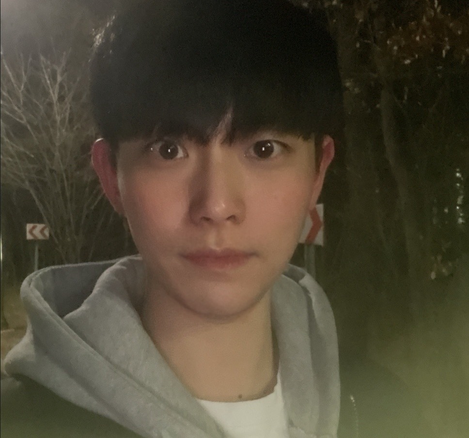 노래들으면서 떠드는