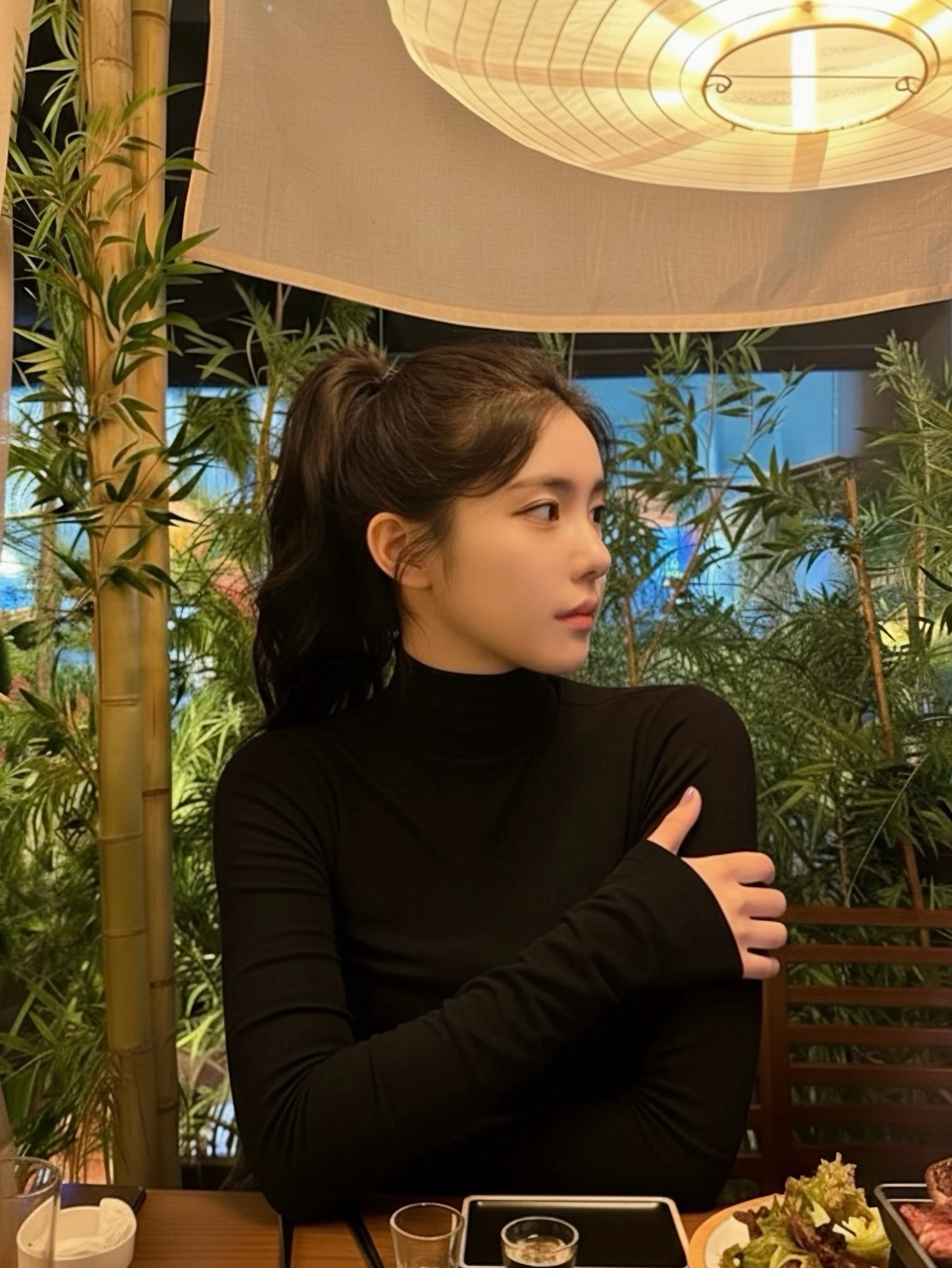 안 녕, 나 왔 어💗