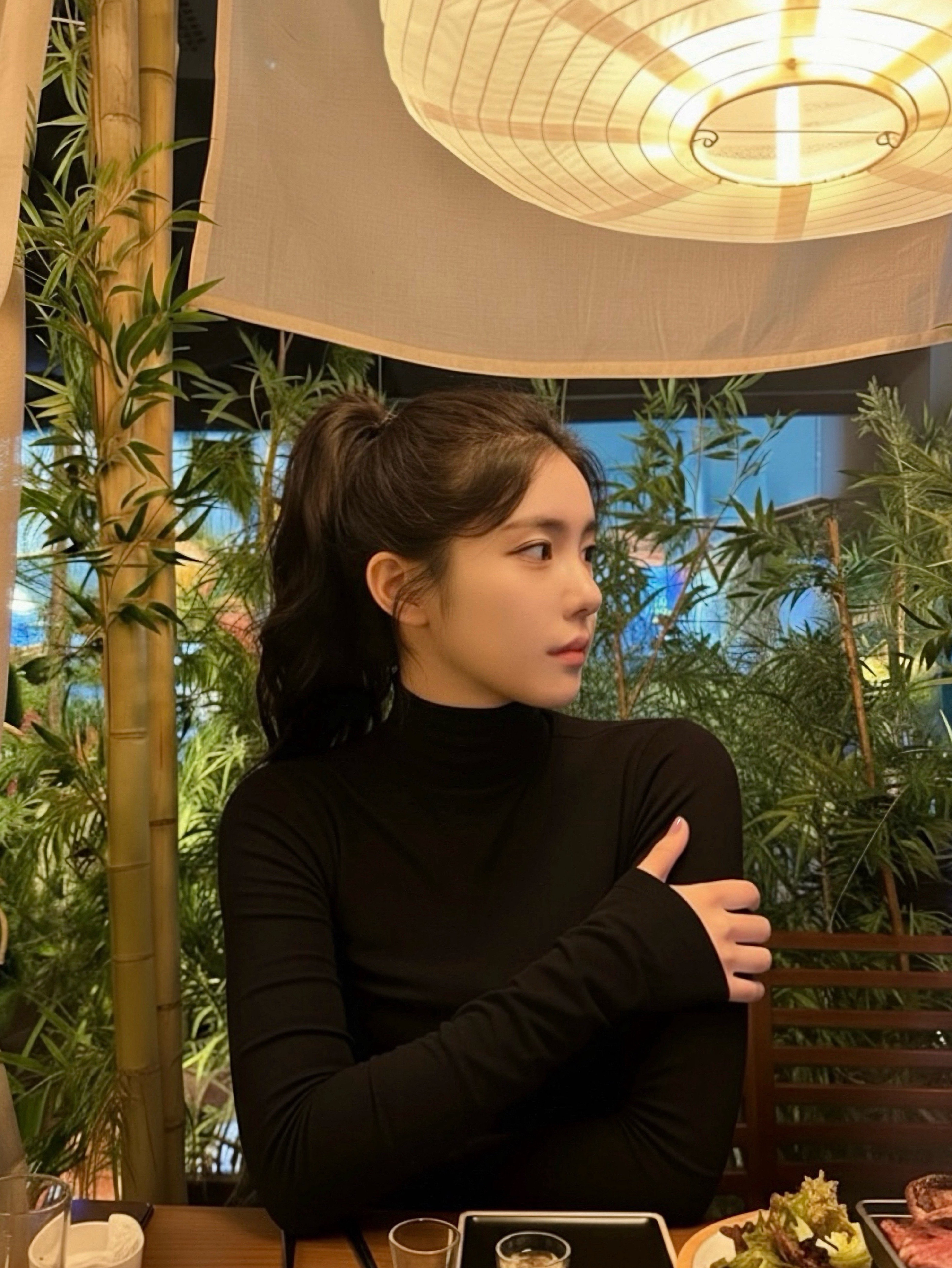 안 녕, 나 왔 어💗