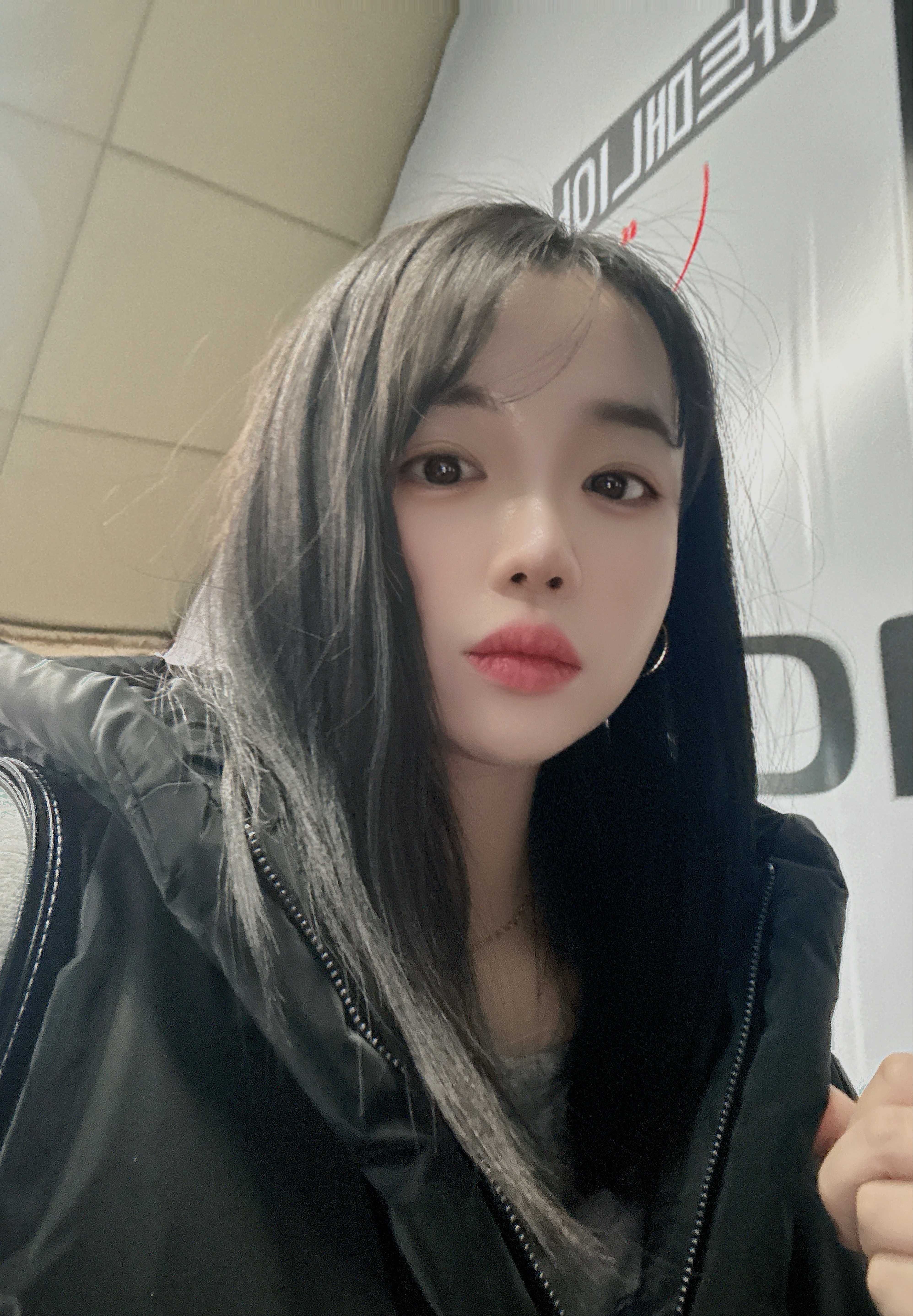 킁며들어봉래애~?