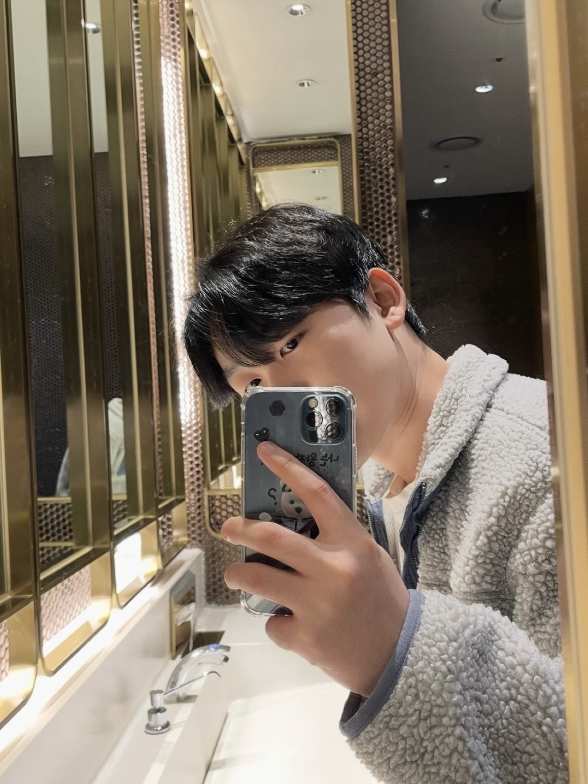 친해지고 싶으면 🥕을 흔들어주세요.