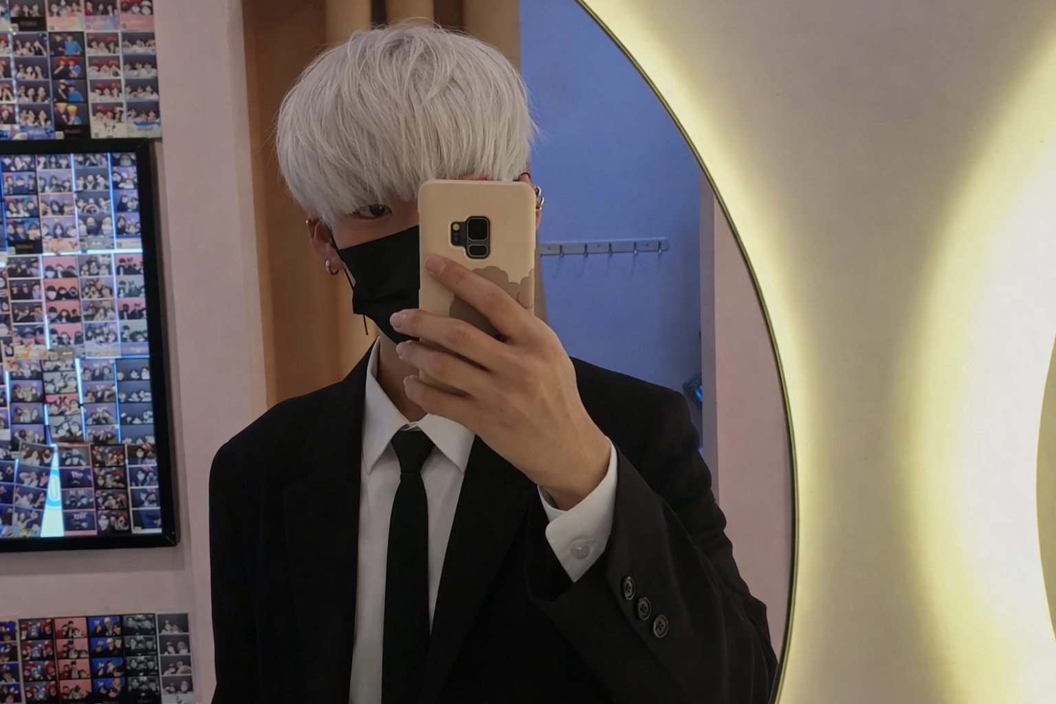 # 중 저 음 좋 아 하 세 요 .