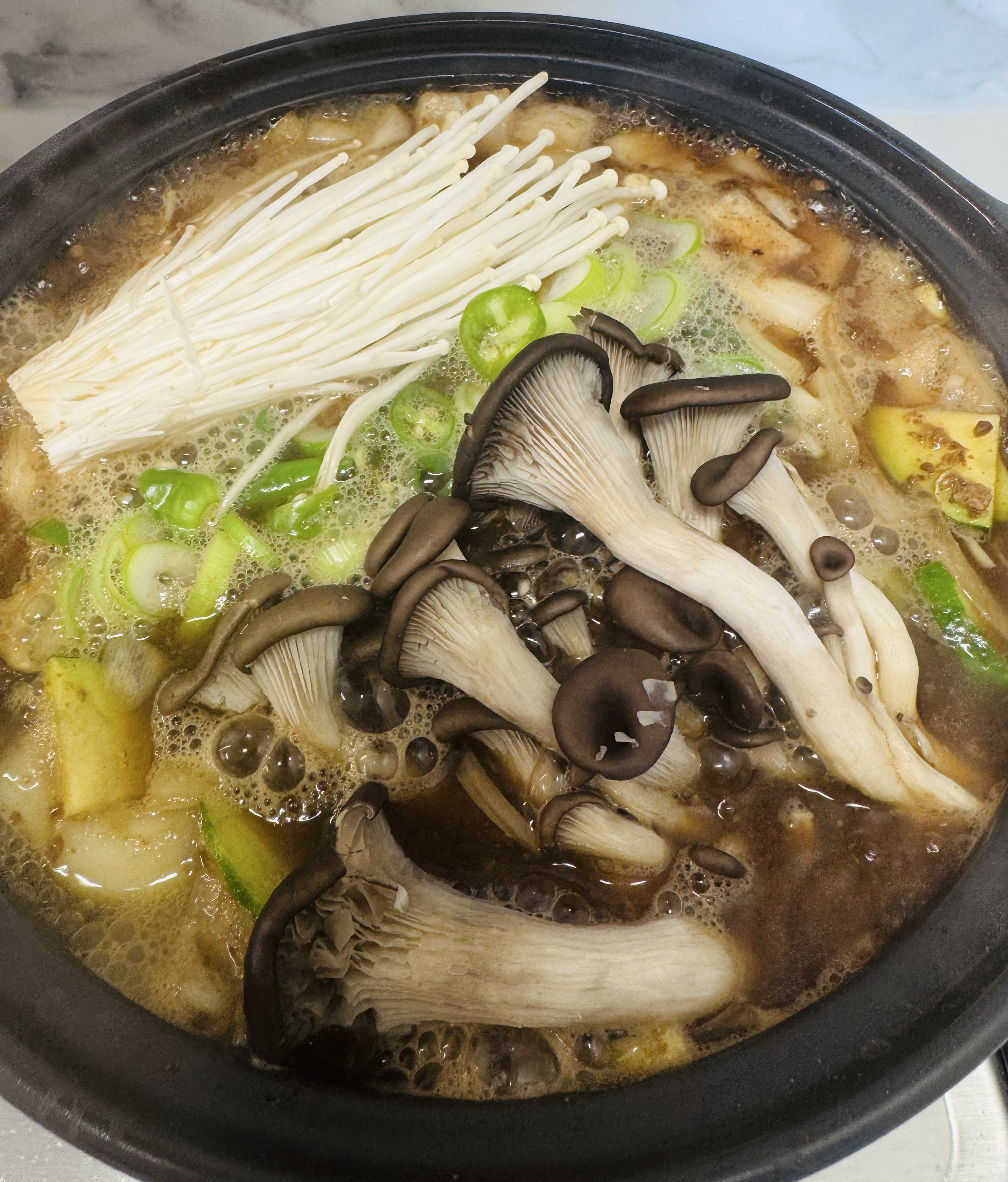 이야기 하며 노래 듣자