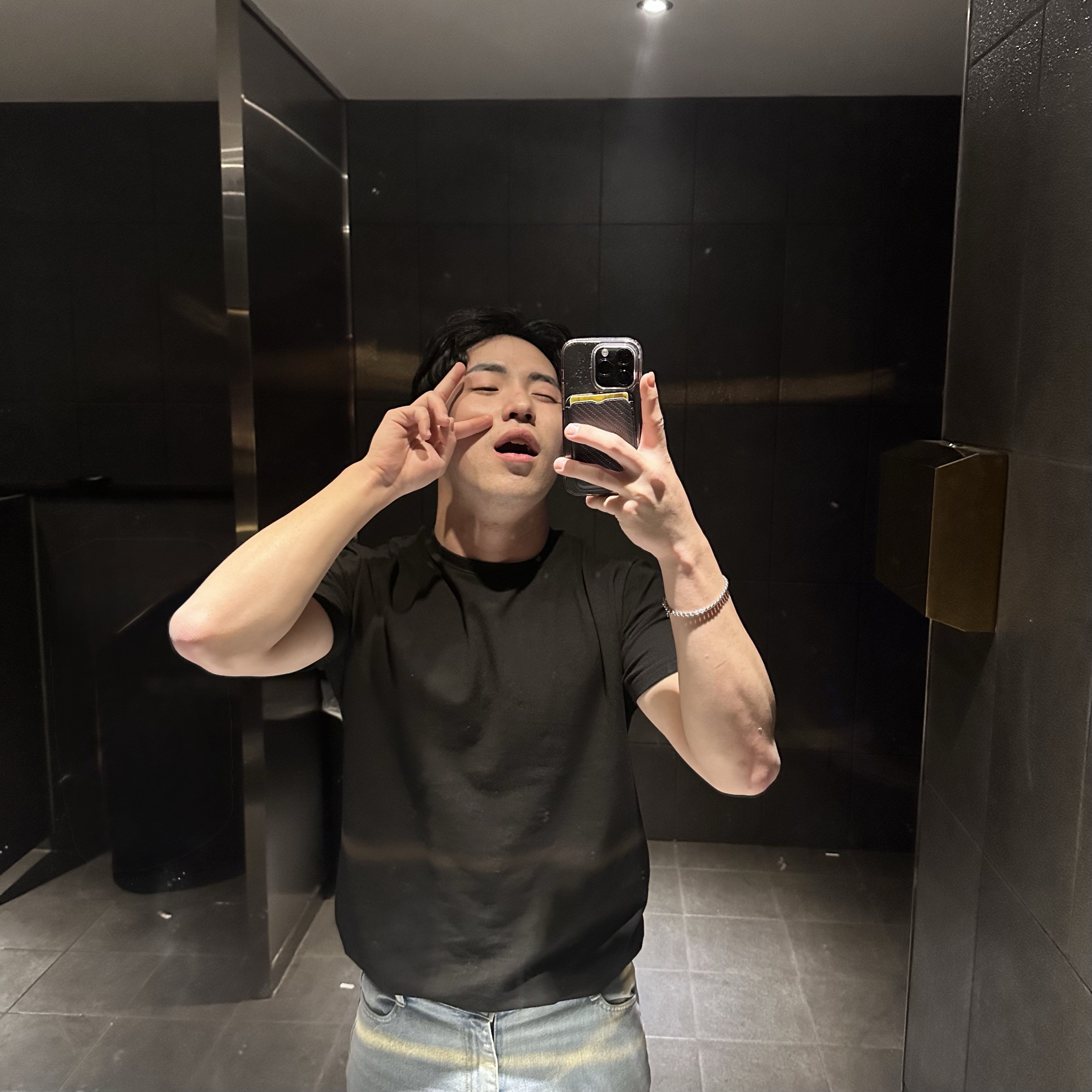 초딩들 모여라 ㄱㄱㄱ