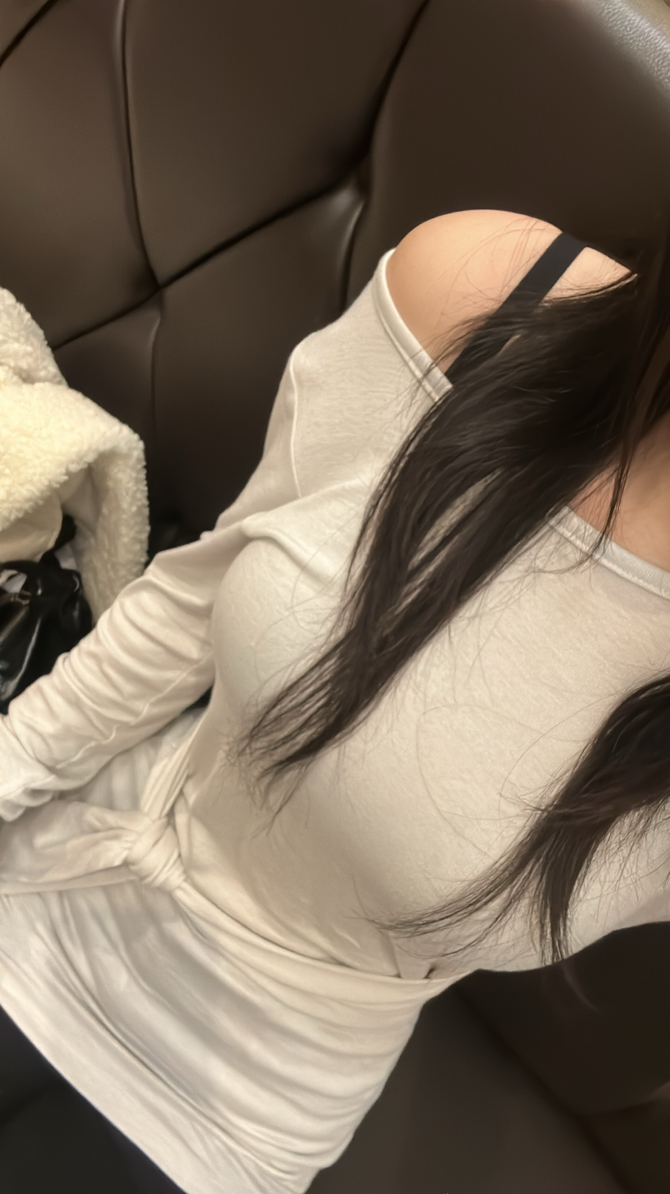 니네 갈 방 없잖아