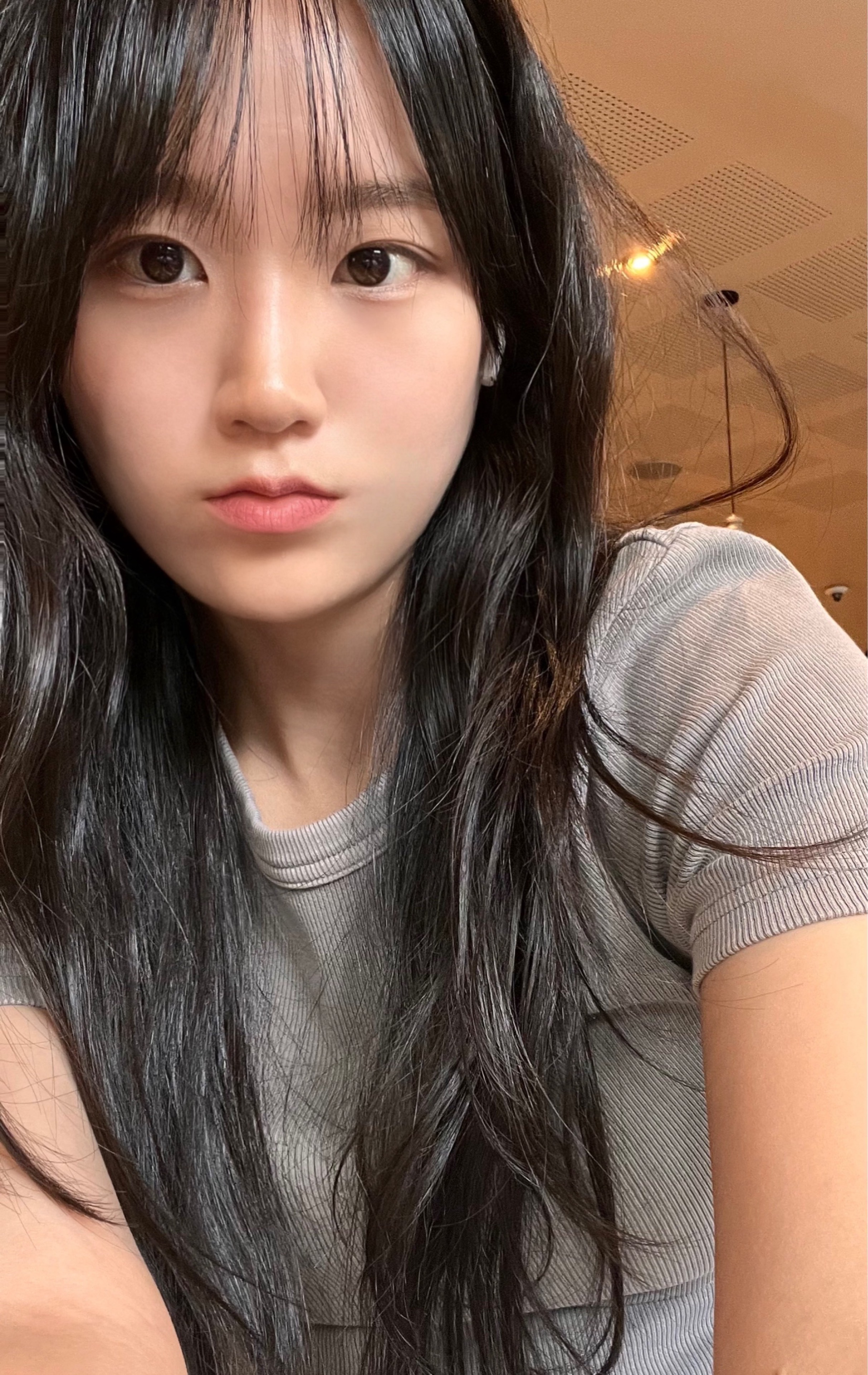 아휴 배고파……