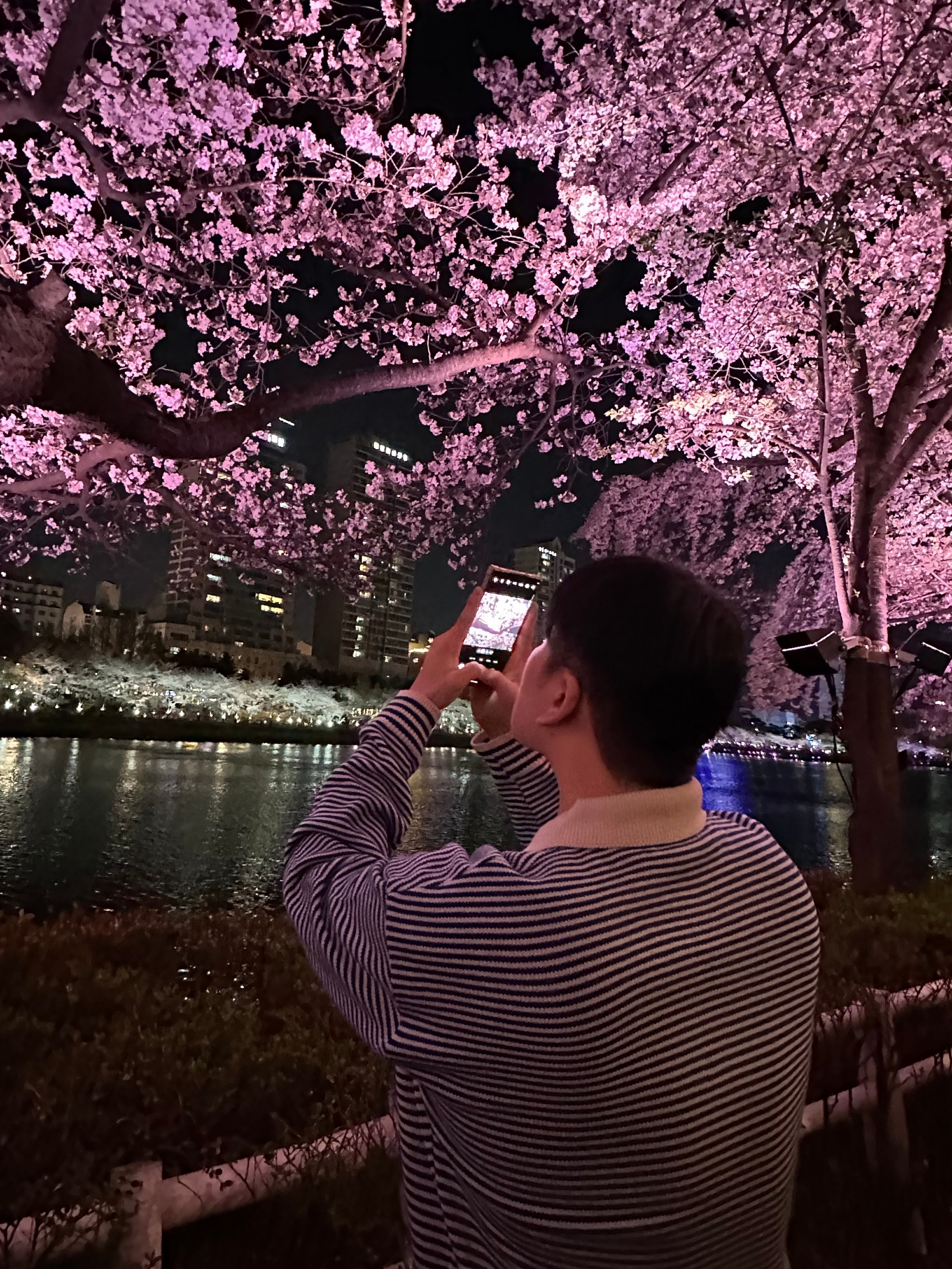 노래,랩) 말 걸어주면 좋아함