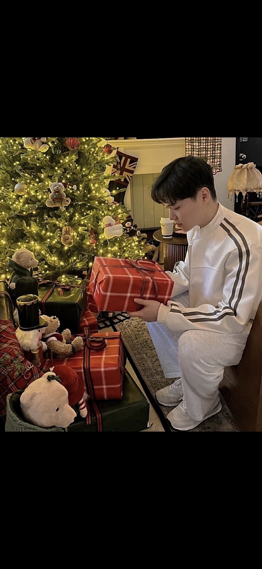 잘생긴 목소리,