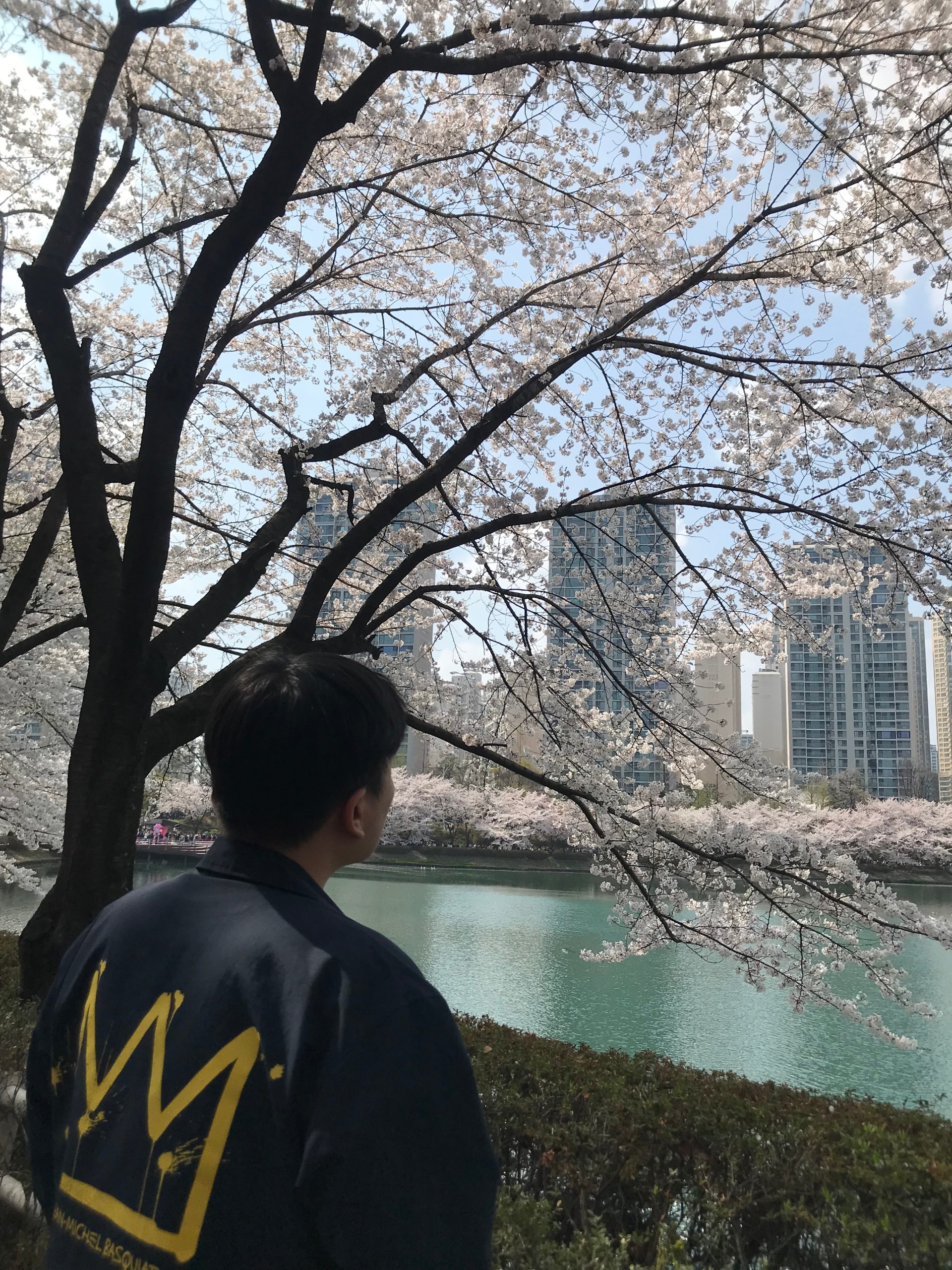 노래,랩) 말 걸어주면 좋아함