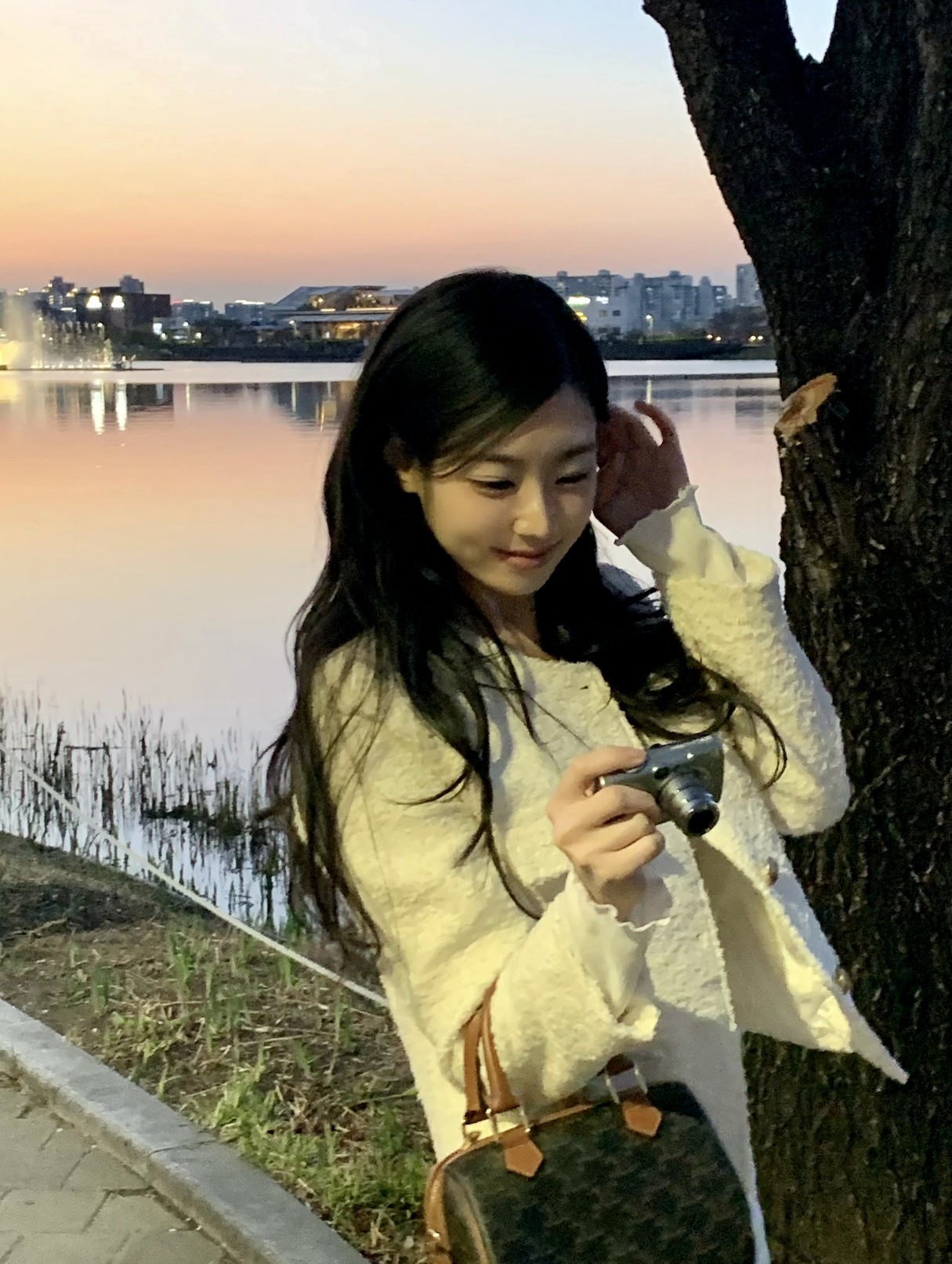 아침부터 예쁘지 또