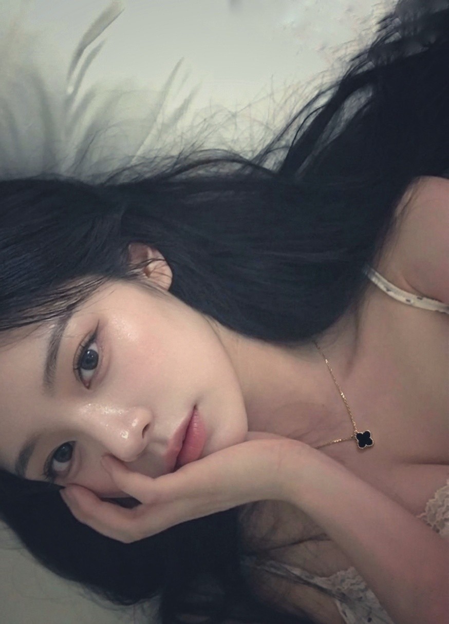 감기로 몸져 누운 눕방 🌿