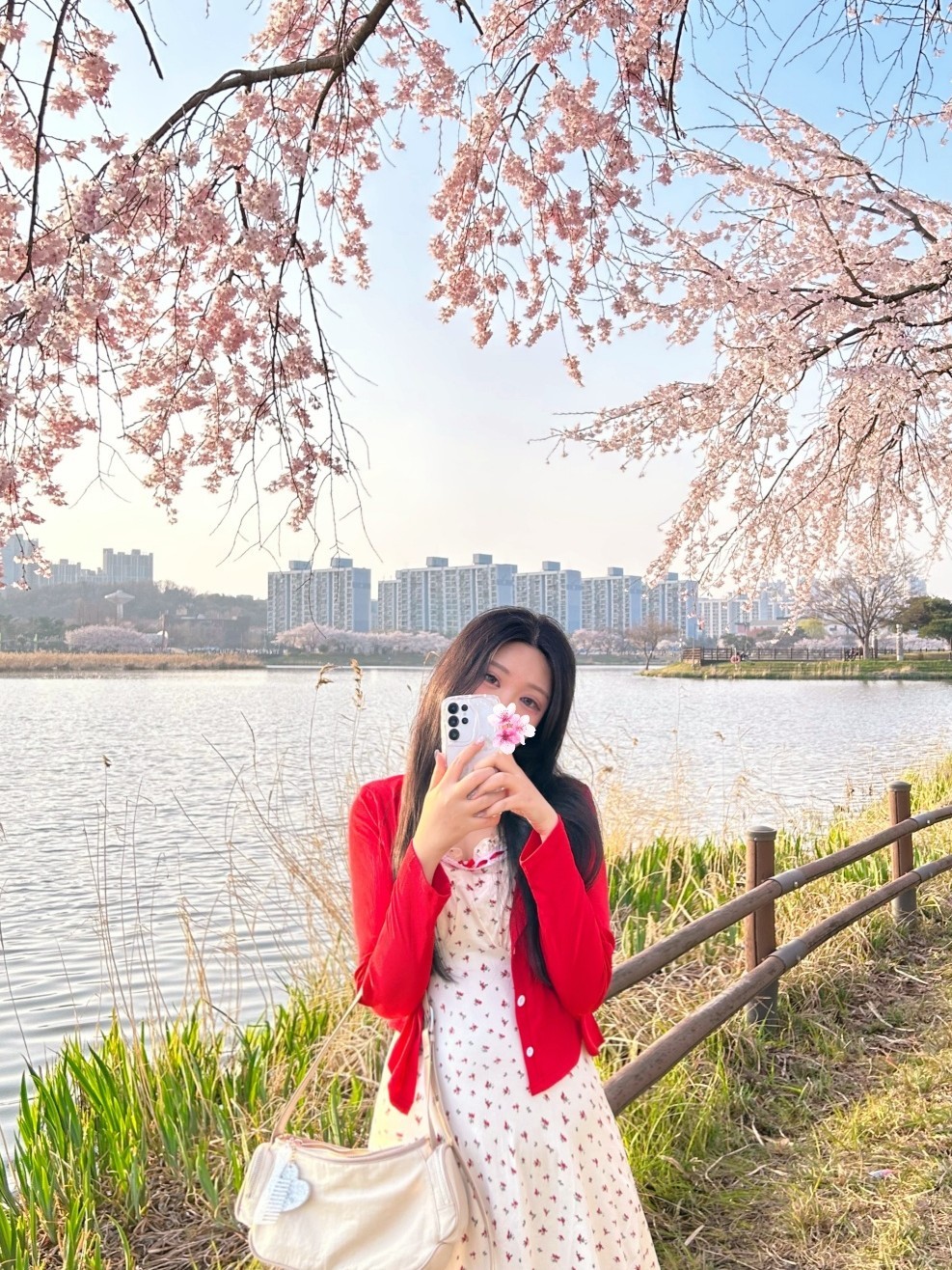 애들아 이거 먹어봐 - ♡