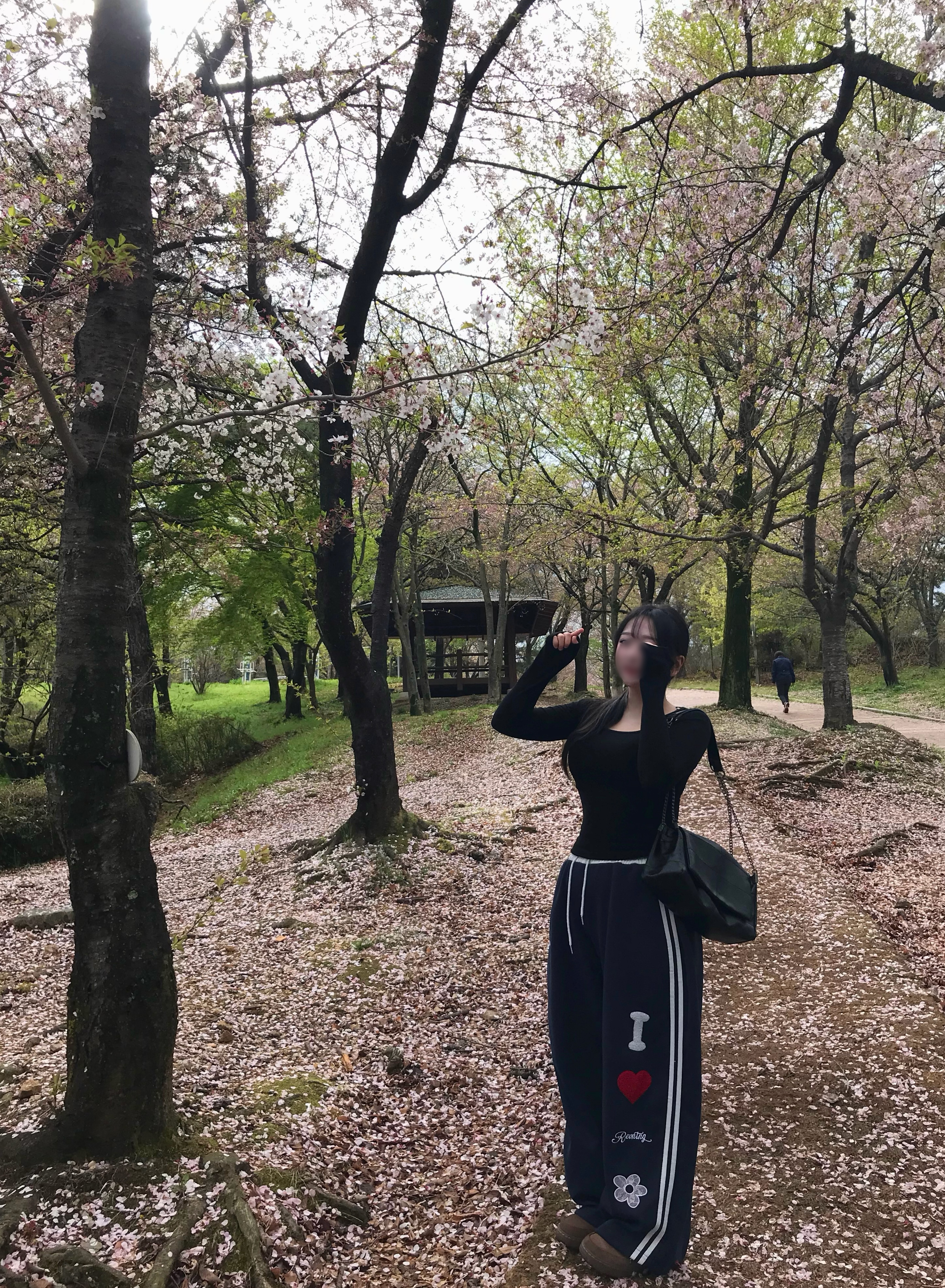 신입) 한번 빠지면 못 나온다린