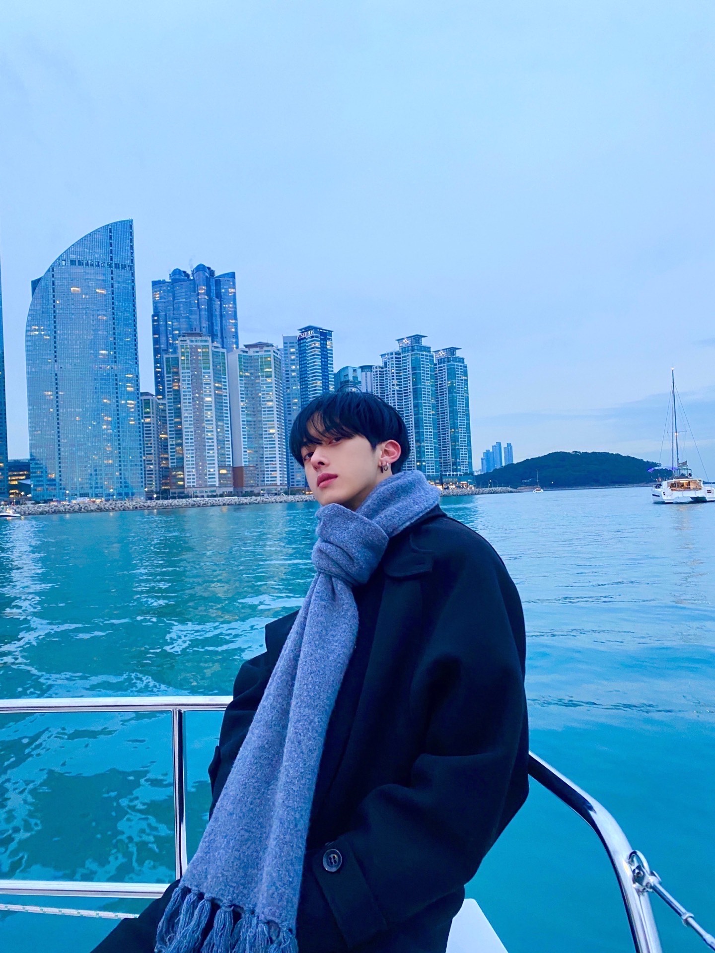 신입) 감 성 라 이 브