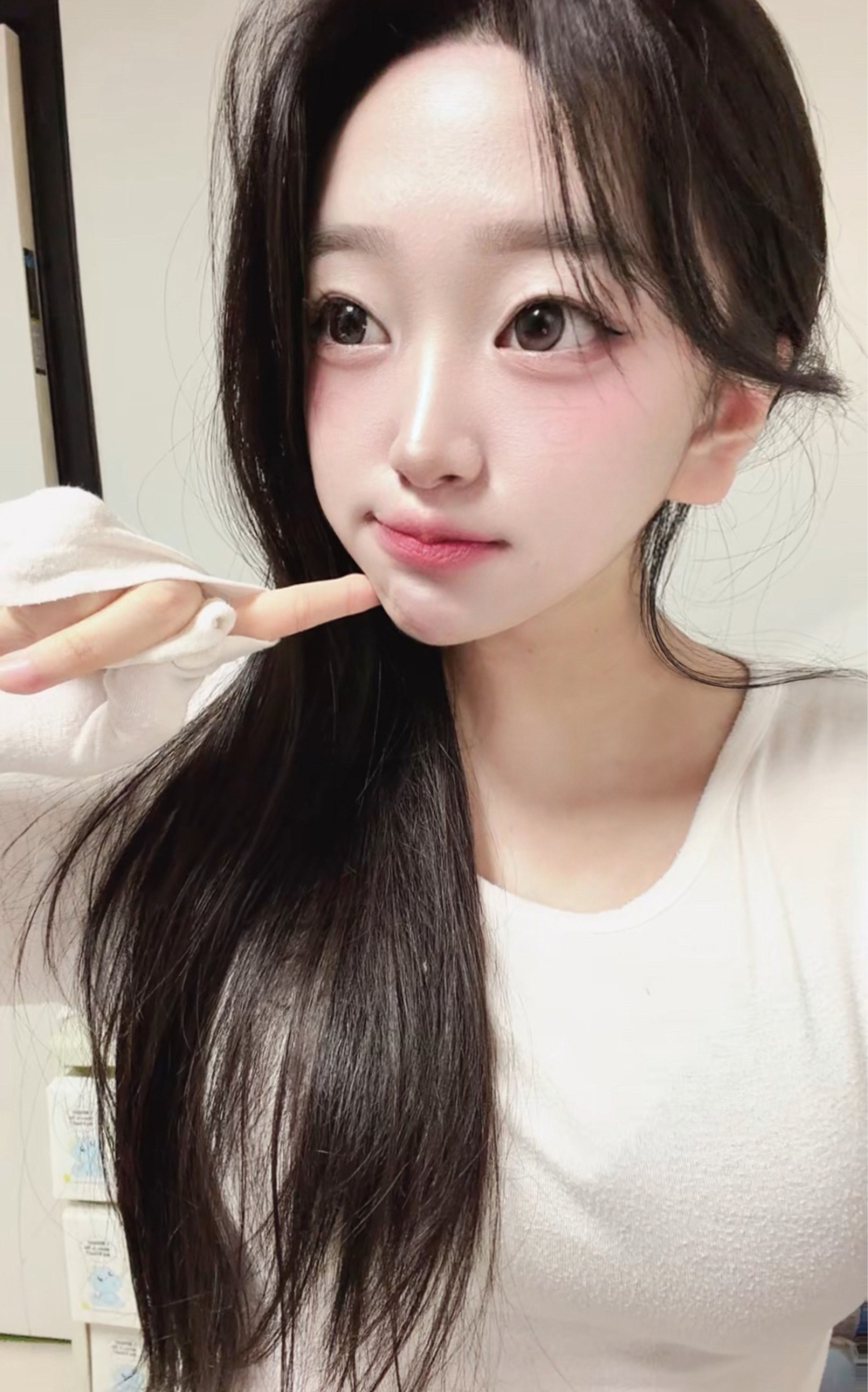 신입)너 머 하 니? 왜 안 오 니?