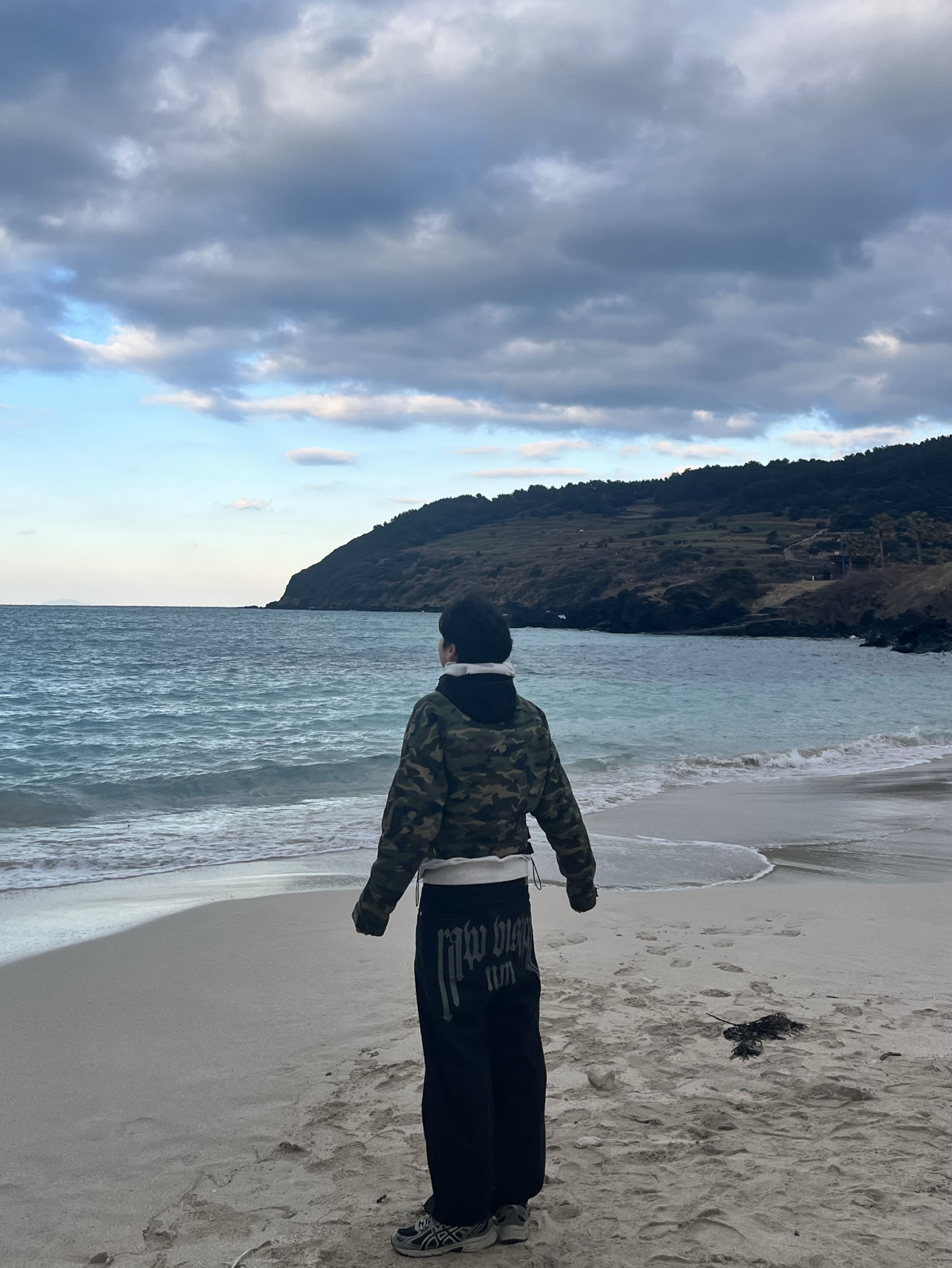 너가 단발이 좀 더 어울렸다면