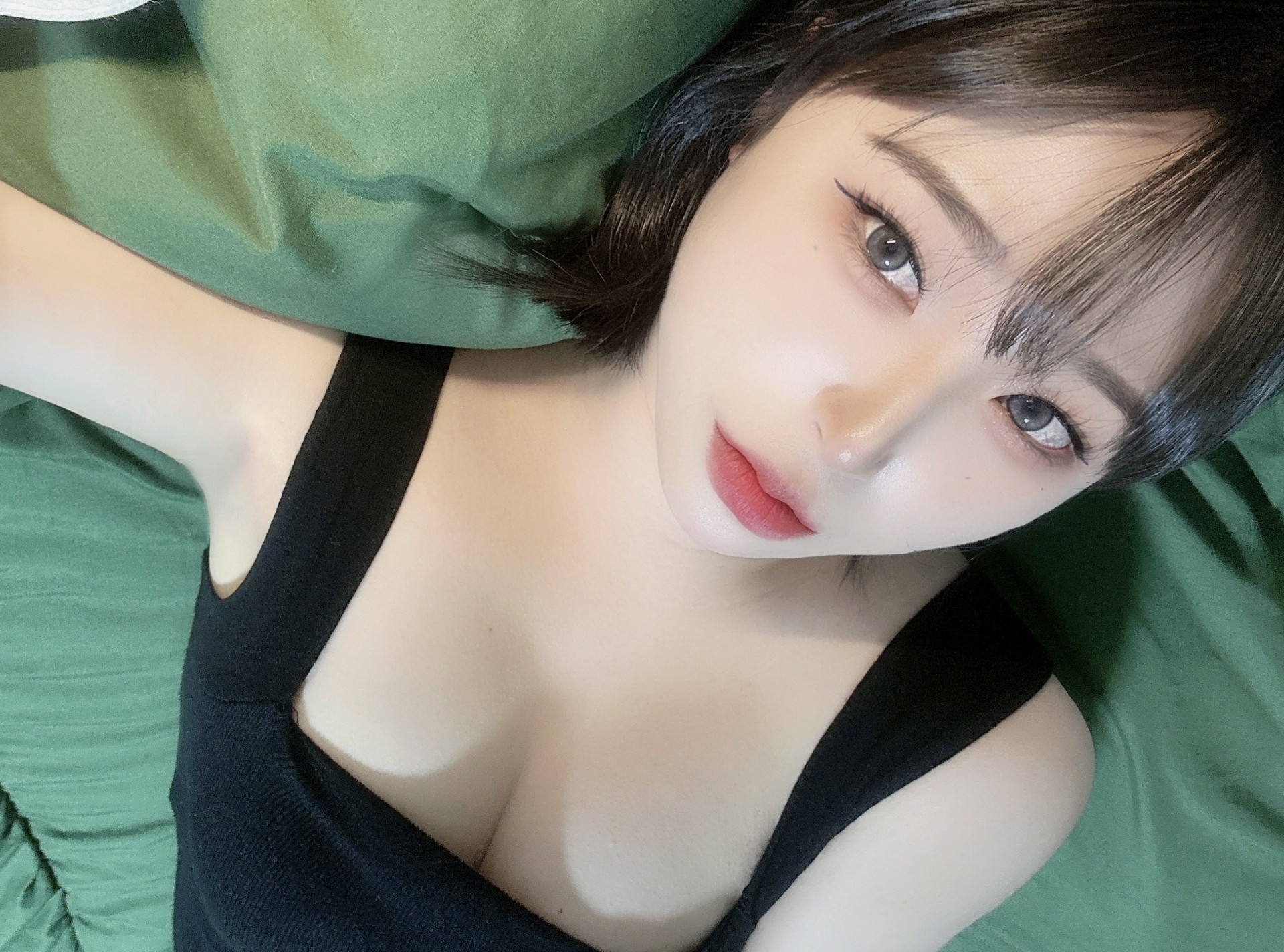 무례하긴, 순애야.