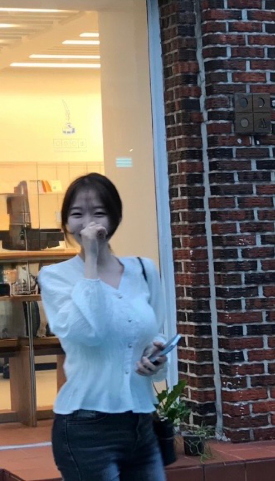 오 전 비 타 민 💛