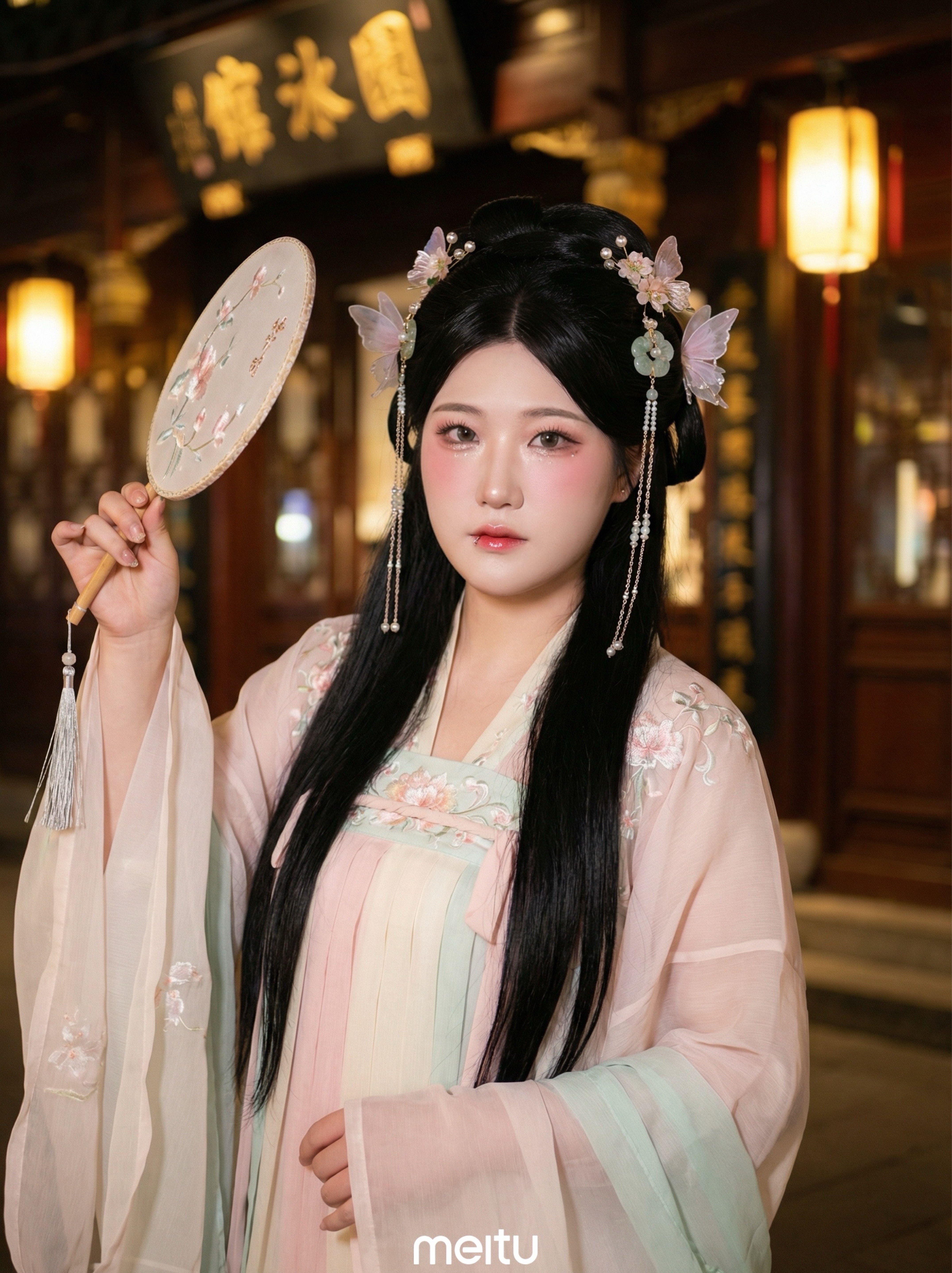 야 니네 솔직히 갈 방 없잖아 들어와