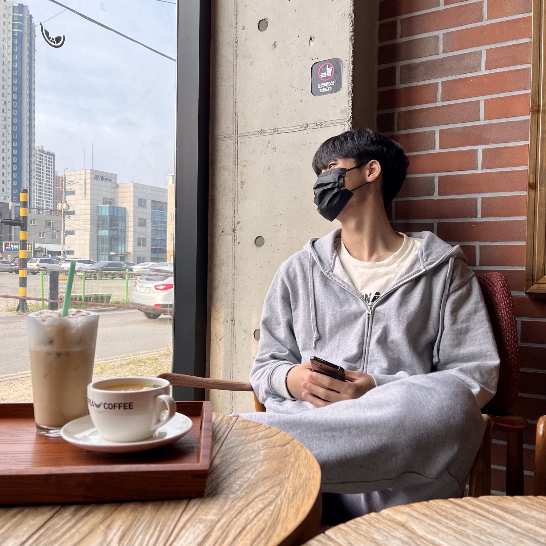 #심심한사람 들어오긔