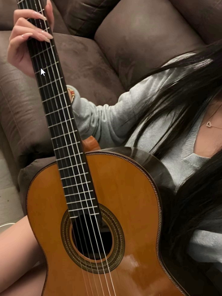 그냥 혼자 노래부르는..