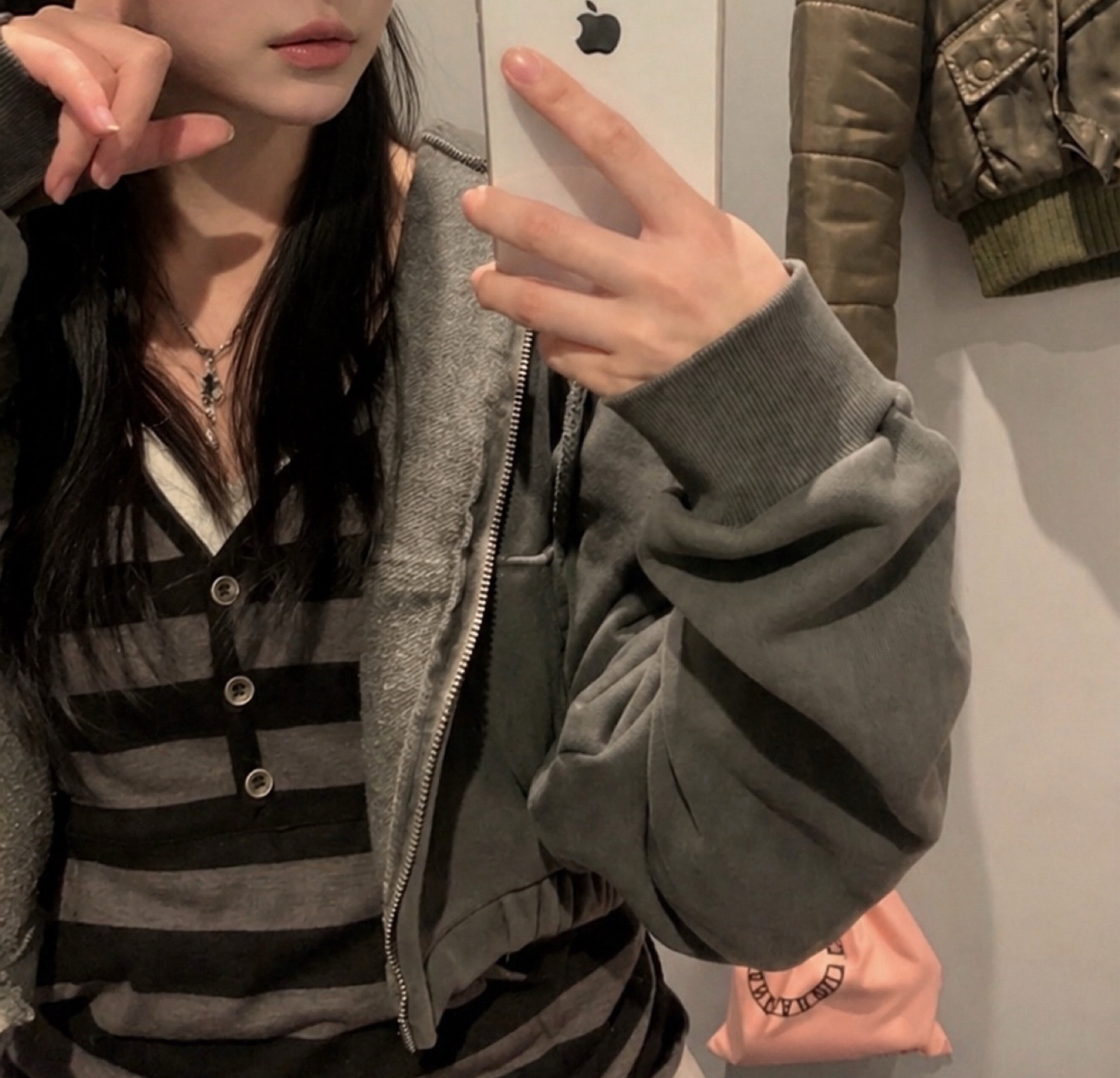 괜히 잠 안 오는 밤 🌙