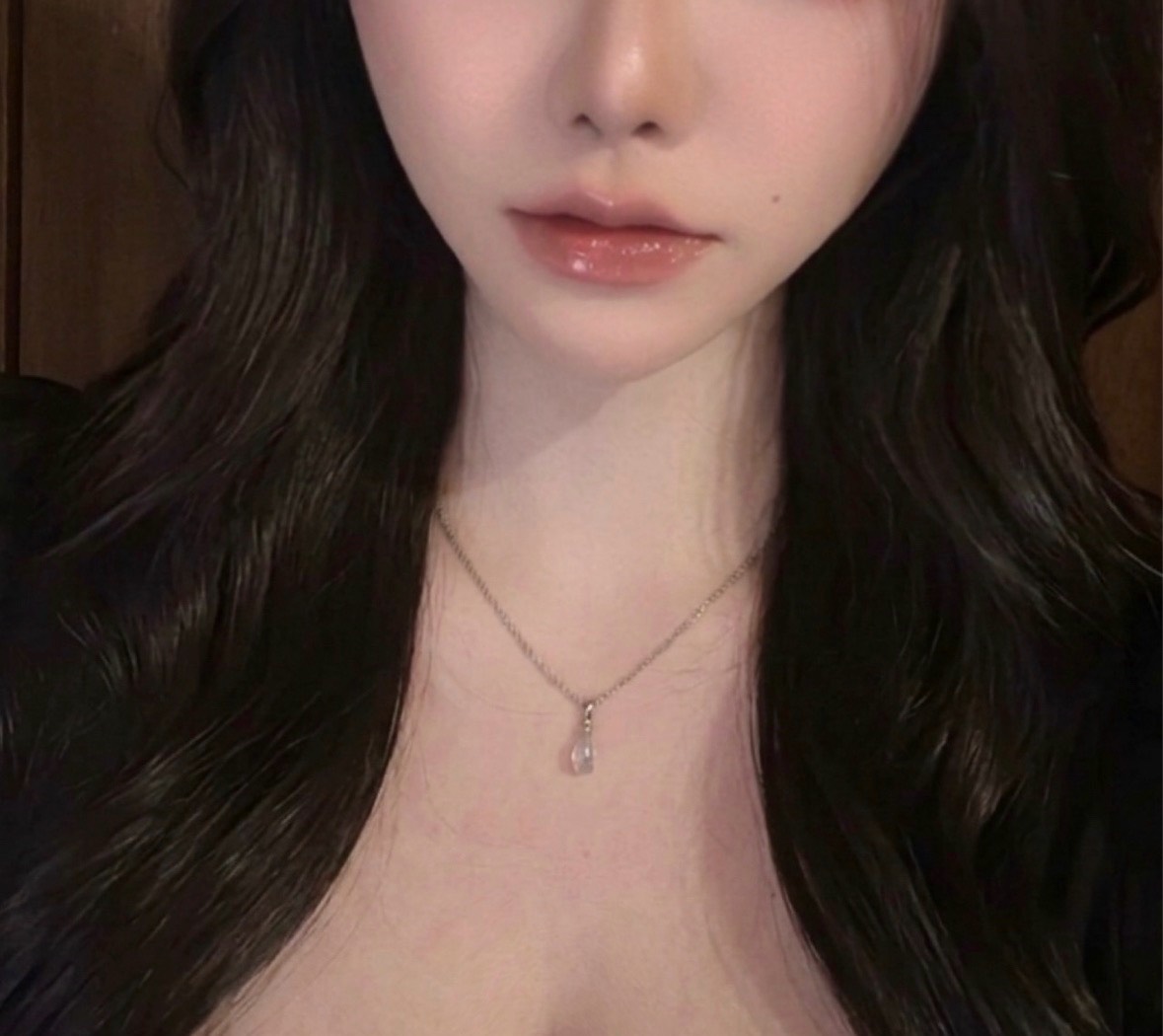 𝘔𝘦𝘳 𝘮𝘦𝘢𝘯𝘴 𝘴𝘦𝘢.