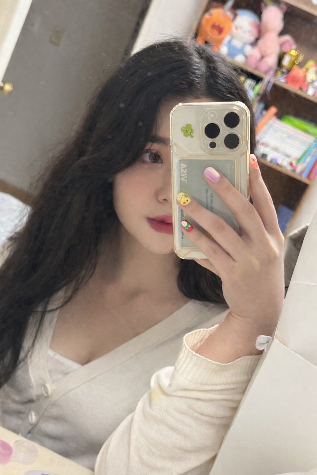 새벽이라서 그런지 너가 보고 싶네😌