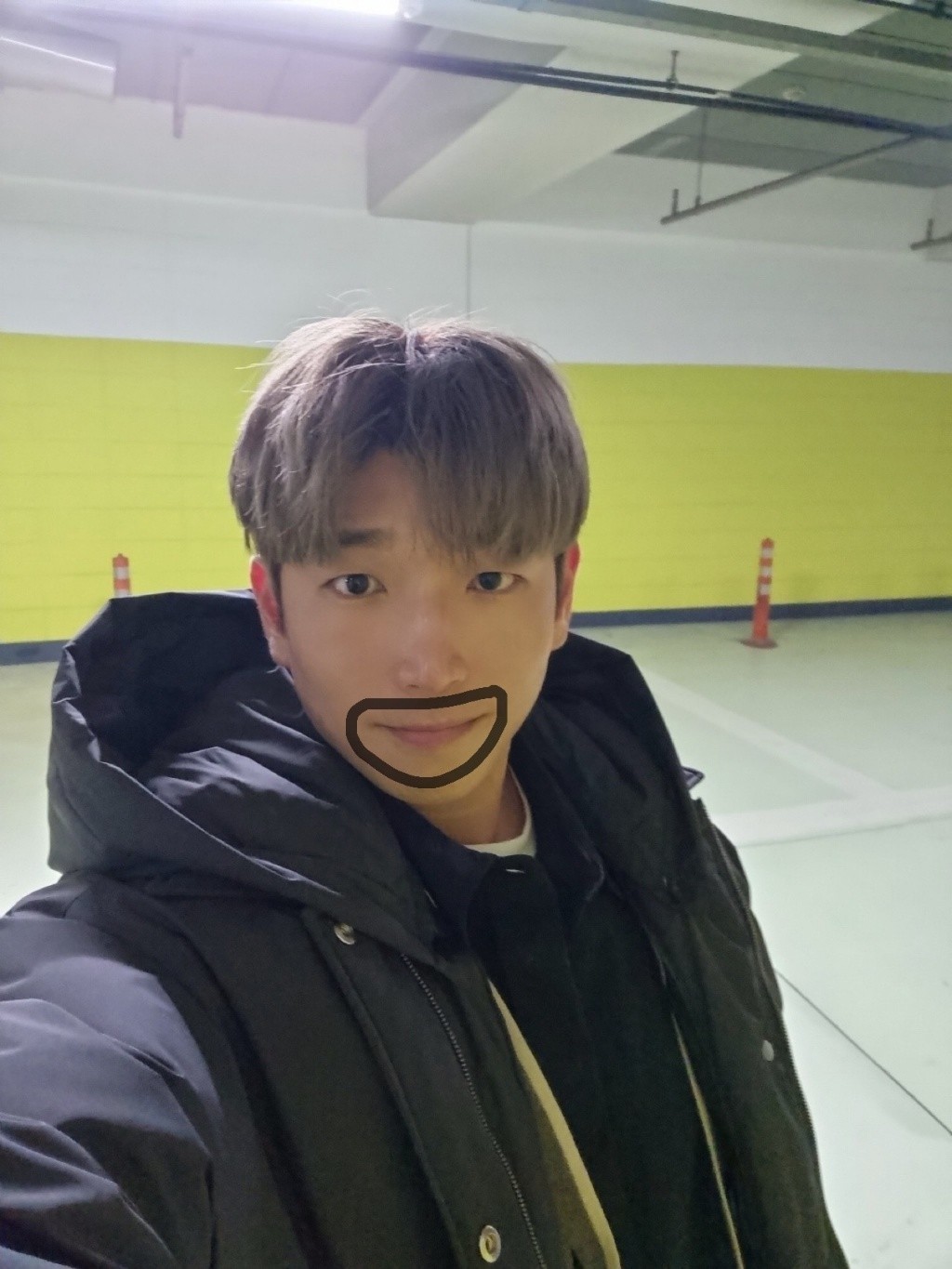 사촌 오빠 동생 같자나.