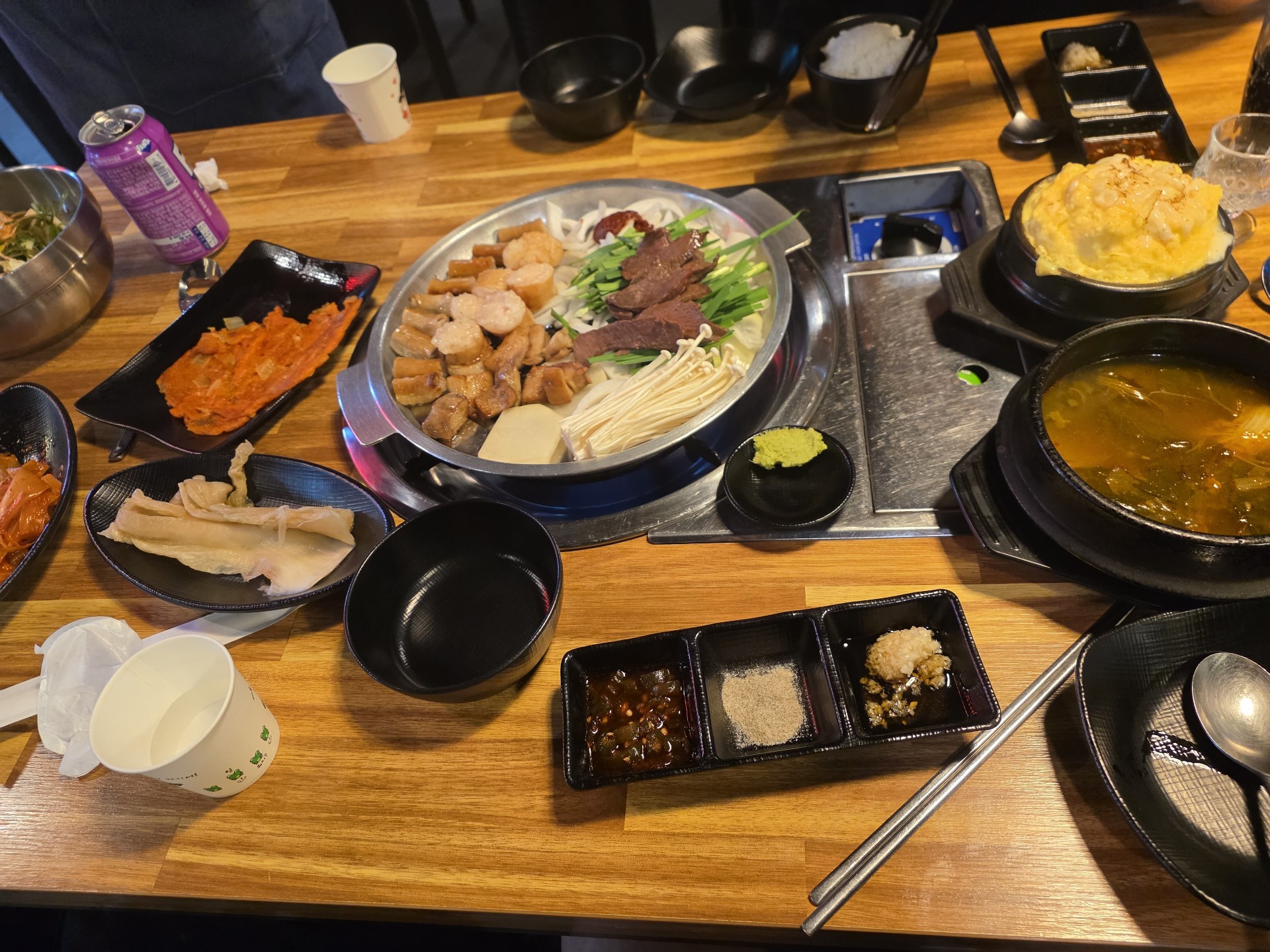 한입만 물어볼게요. 와앙 .ᐟ