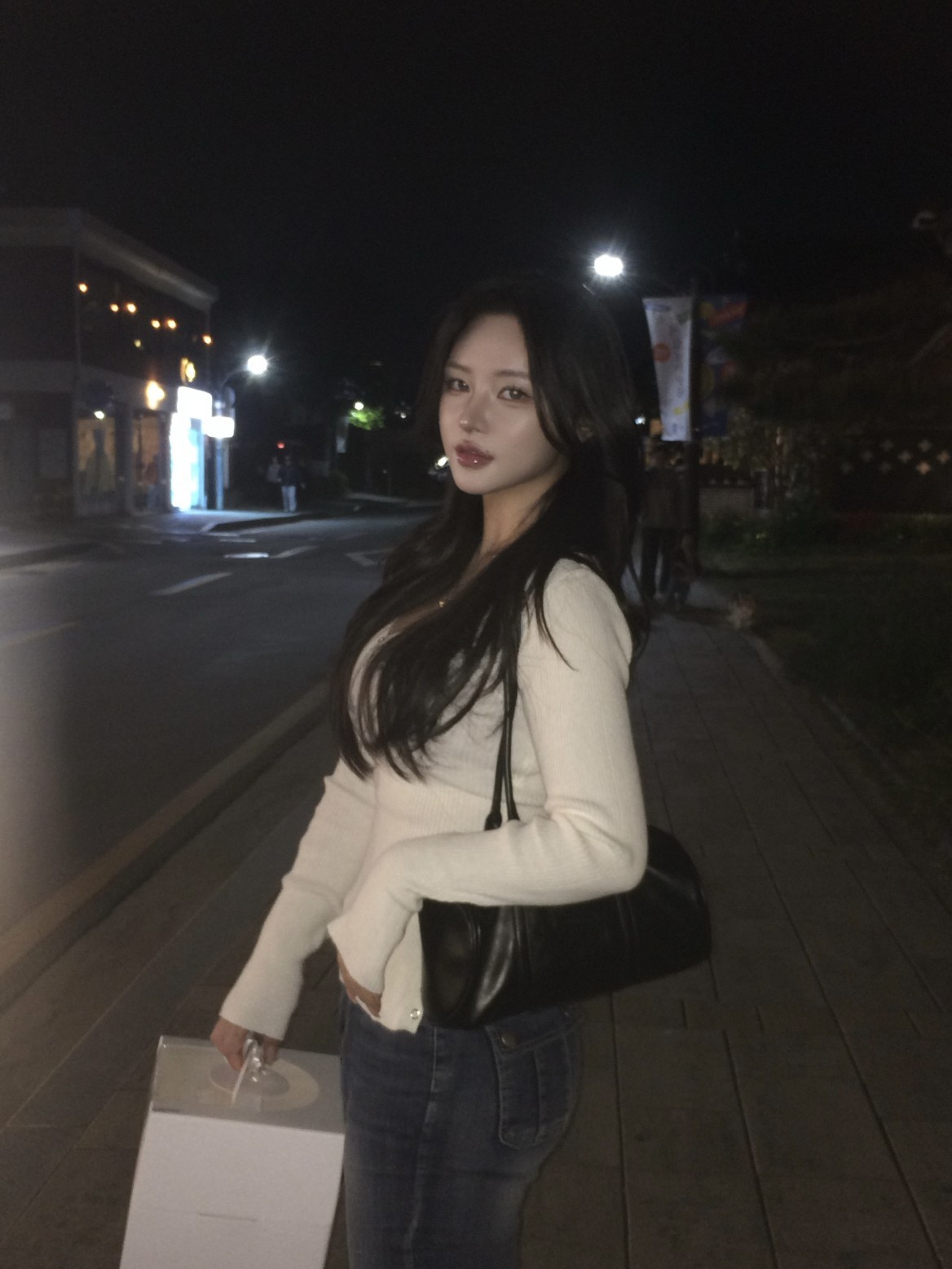 맞아, 내가 먼저 꼬셨어