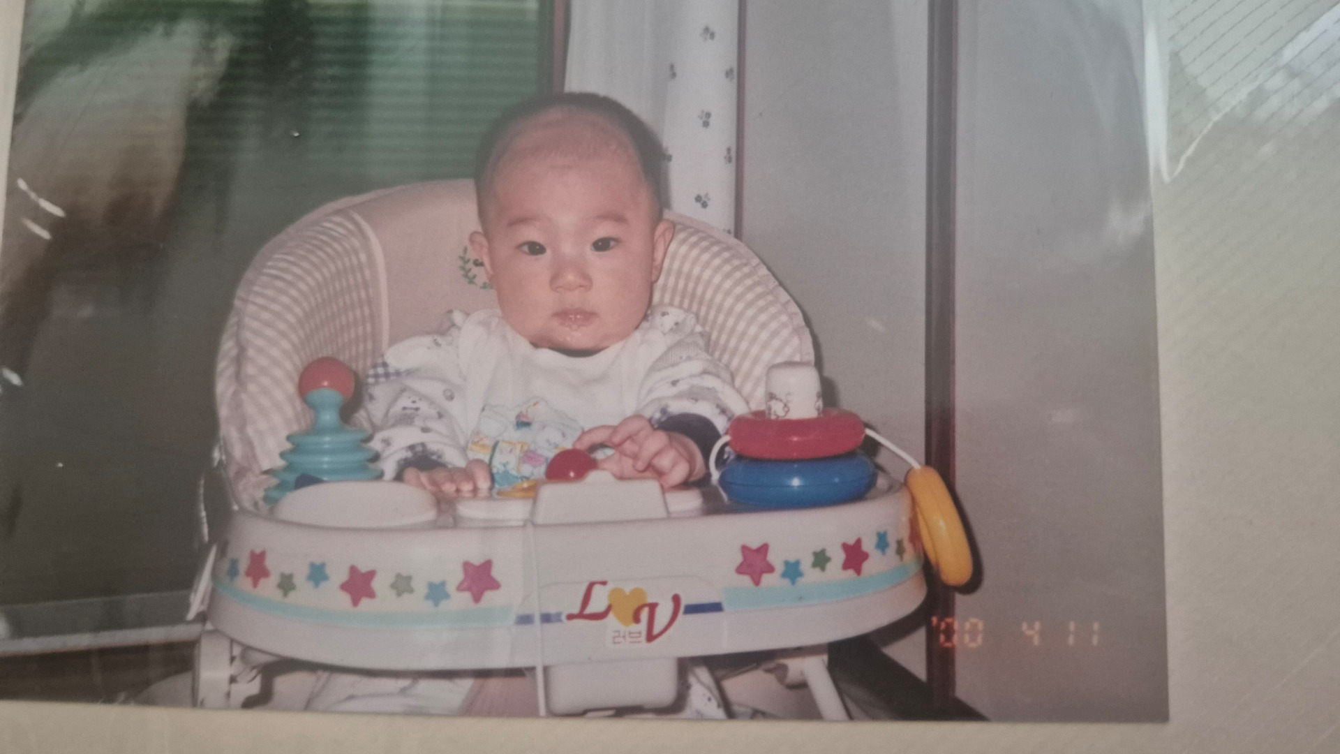 사탕주는 누나 따라가라고?