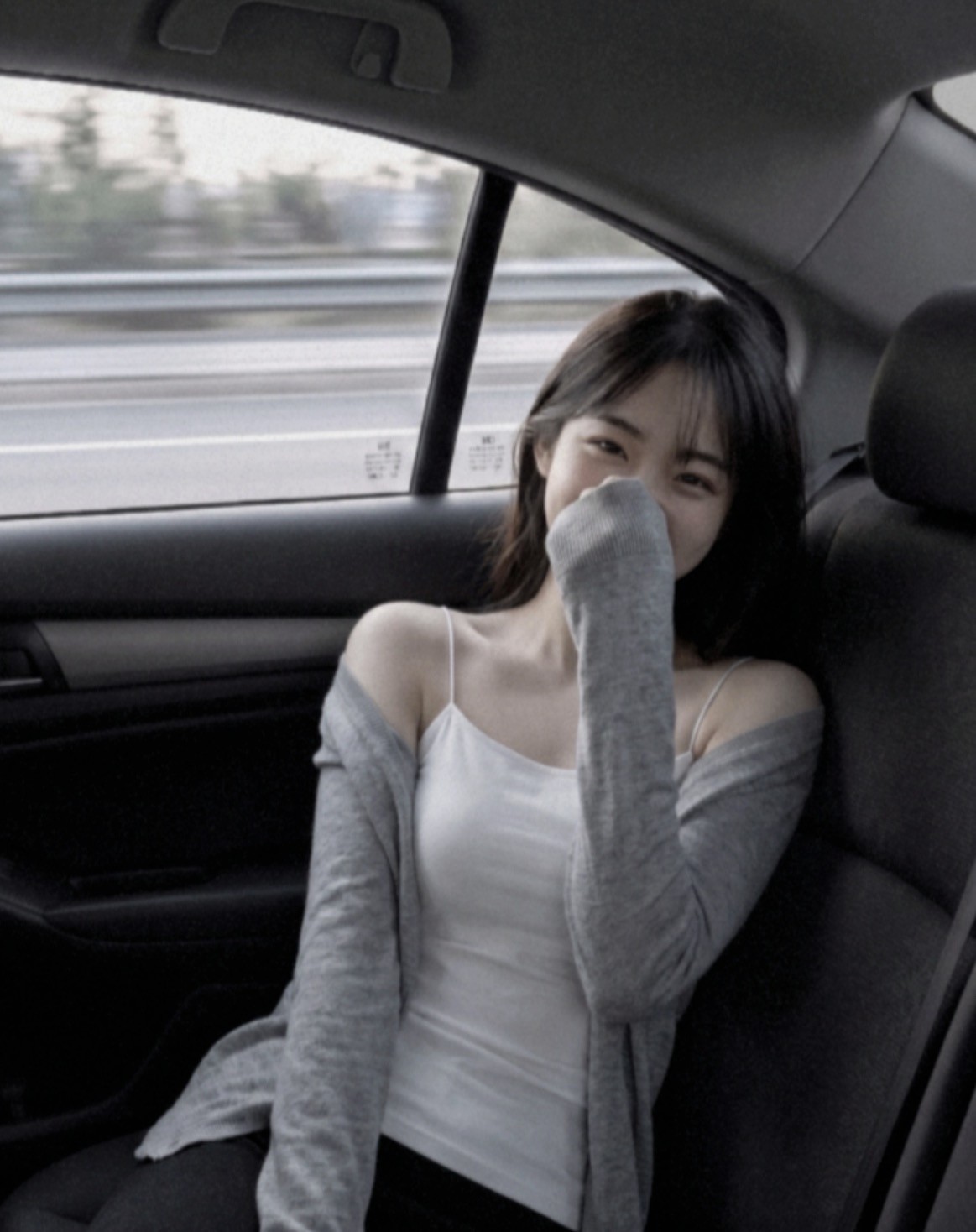 여캠 AI 미녀   민 양