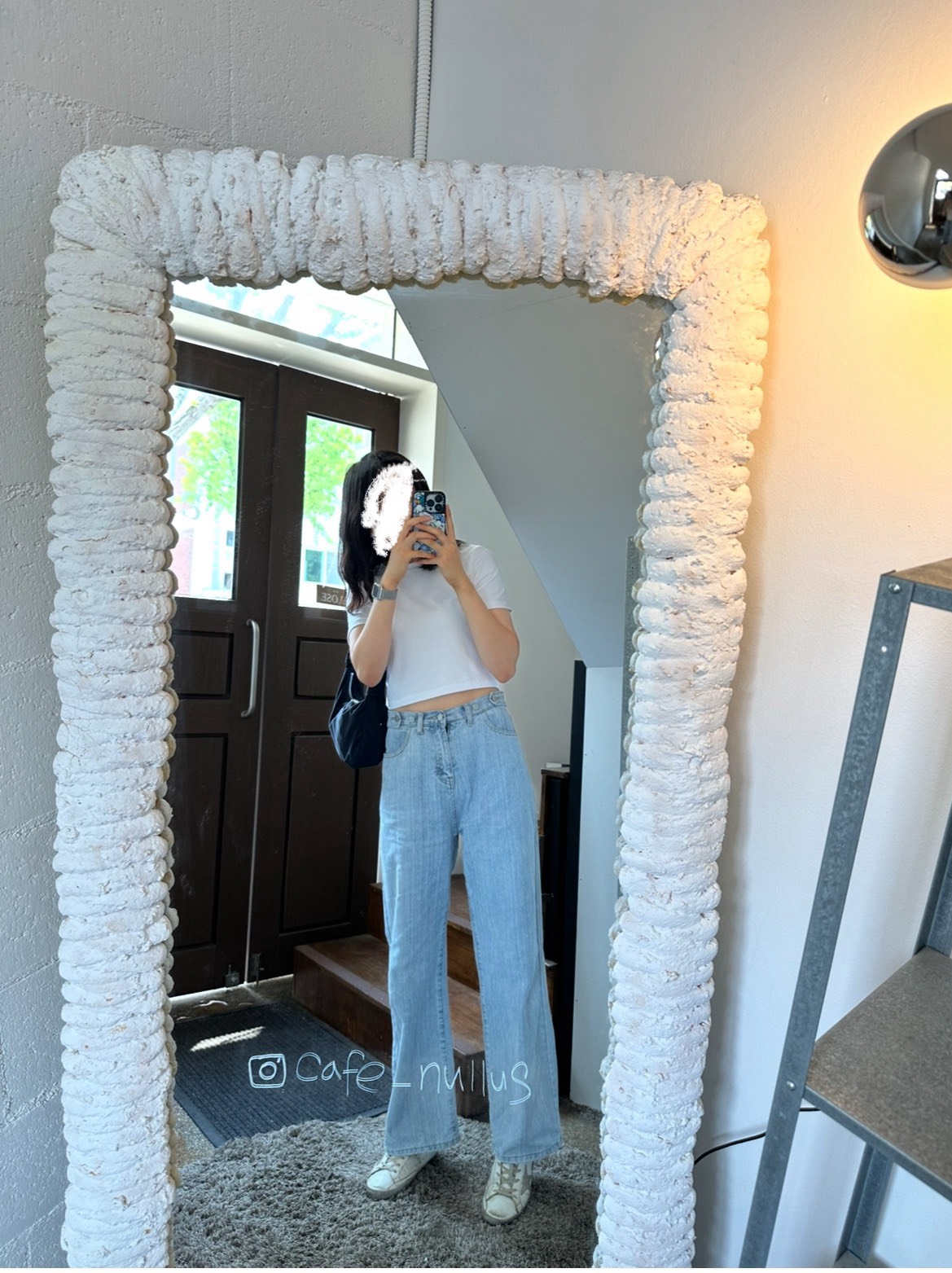 ———