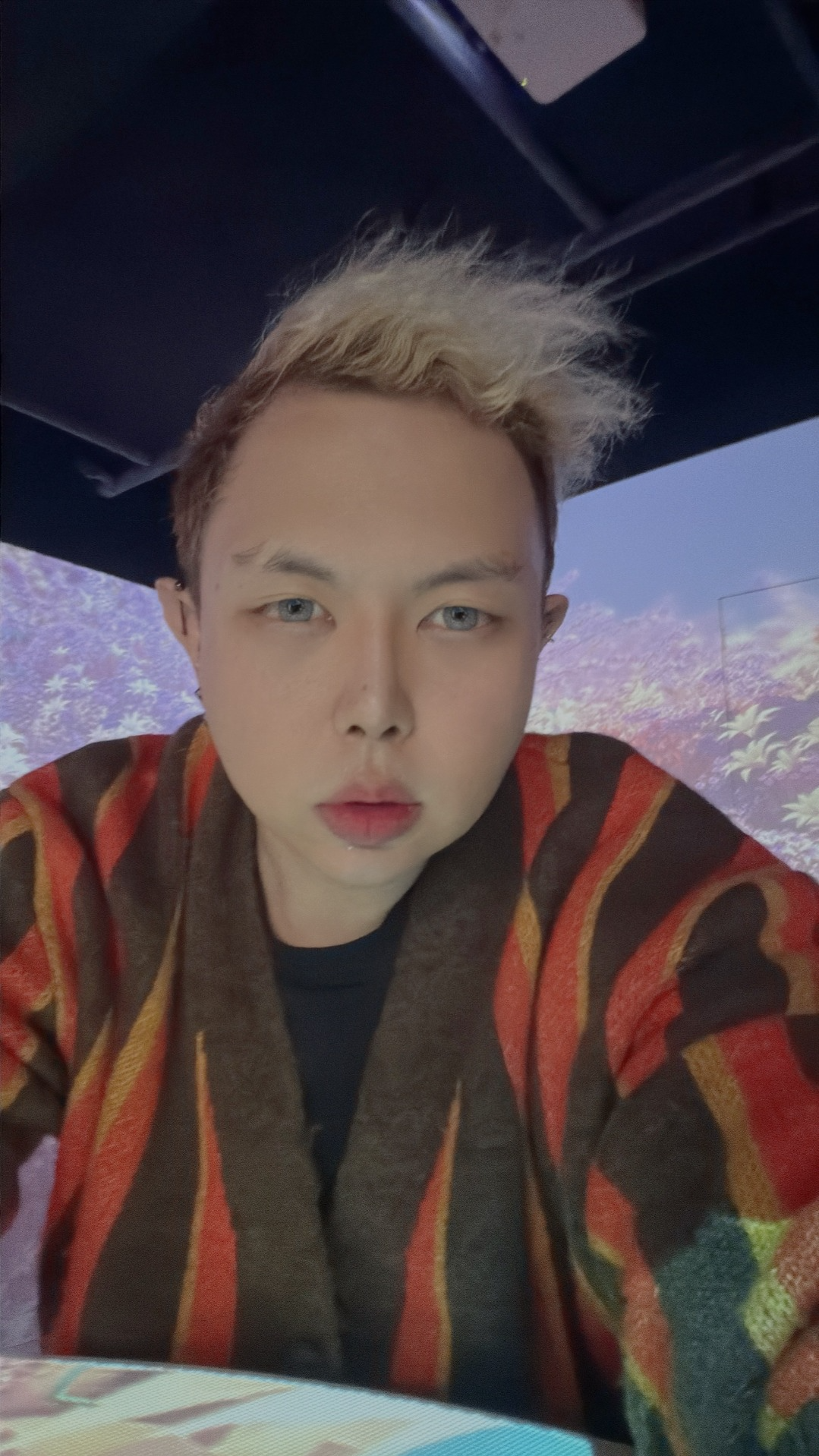 내 방송을 기다려주는 건 너뿐이야