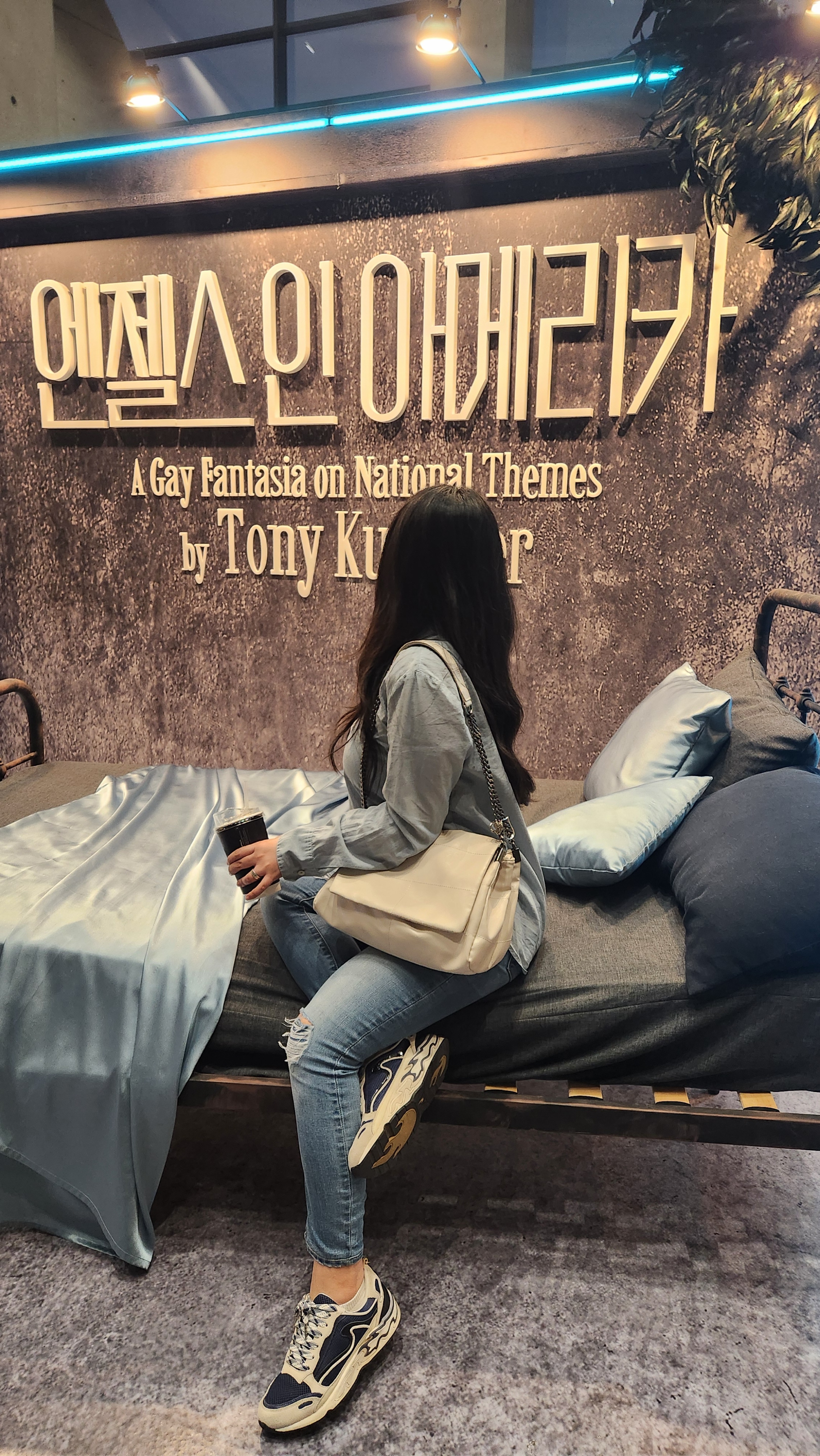귀엽기도 지겹다