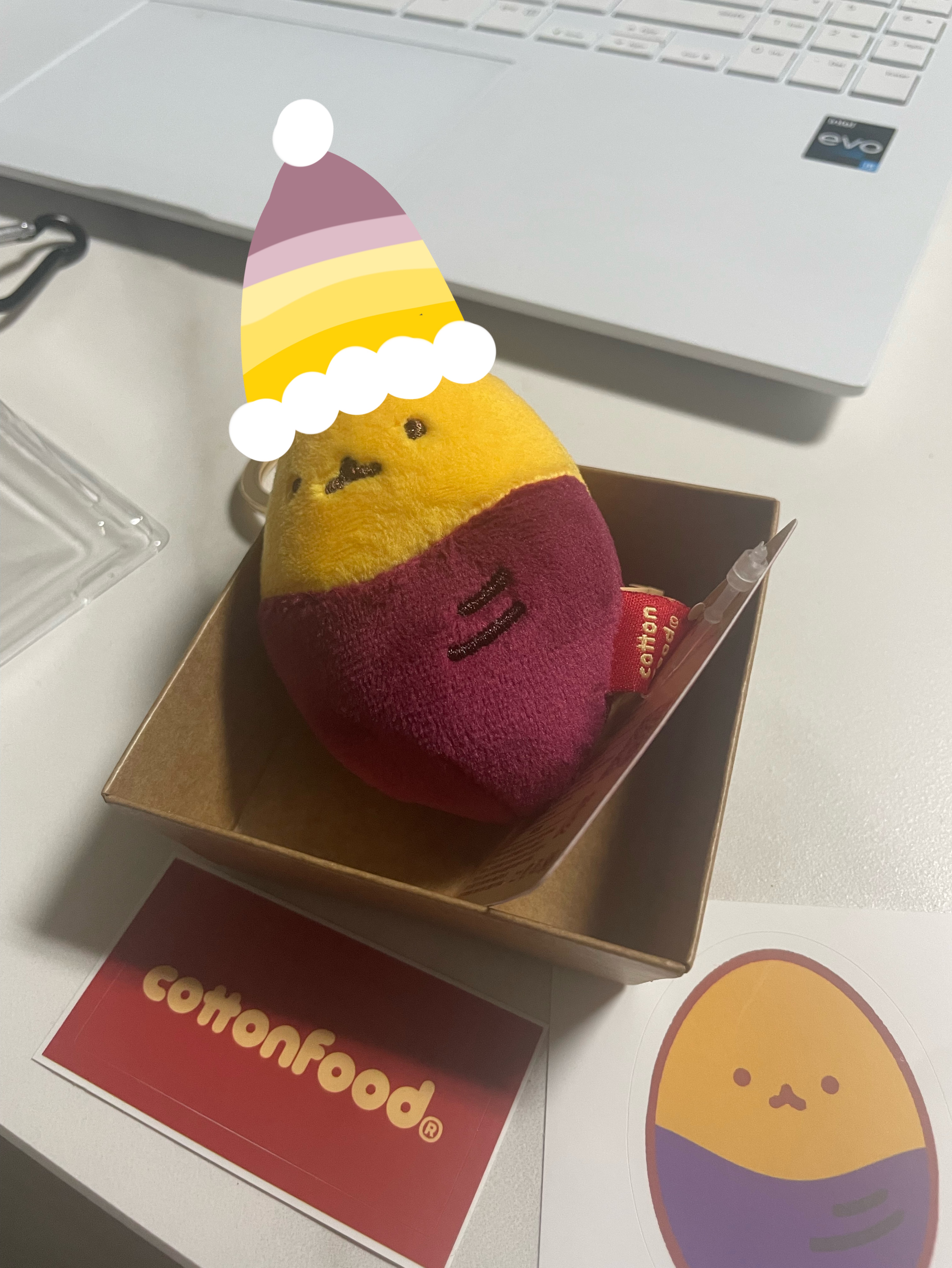 18살 / 스푼 신입