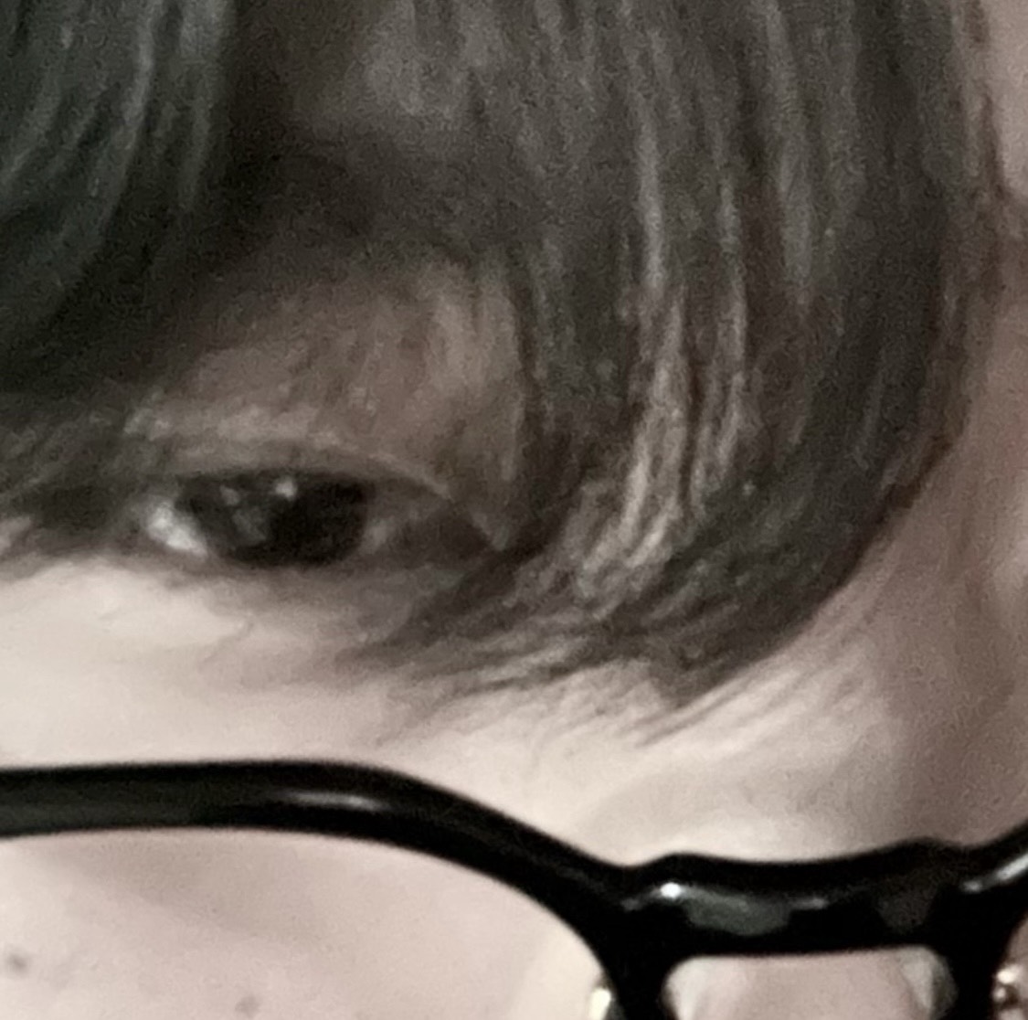 ✎ 너 누군데
