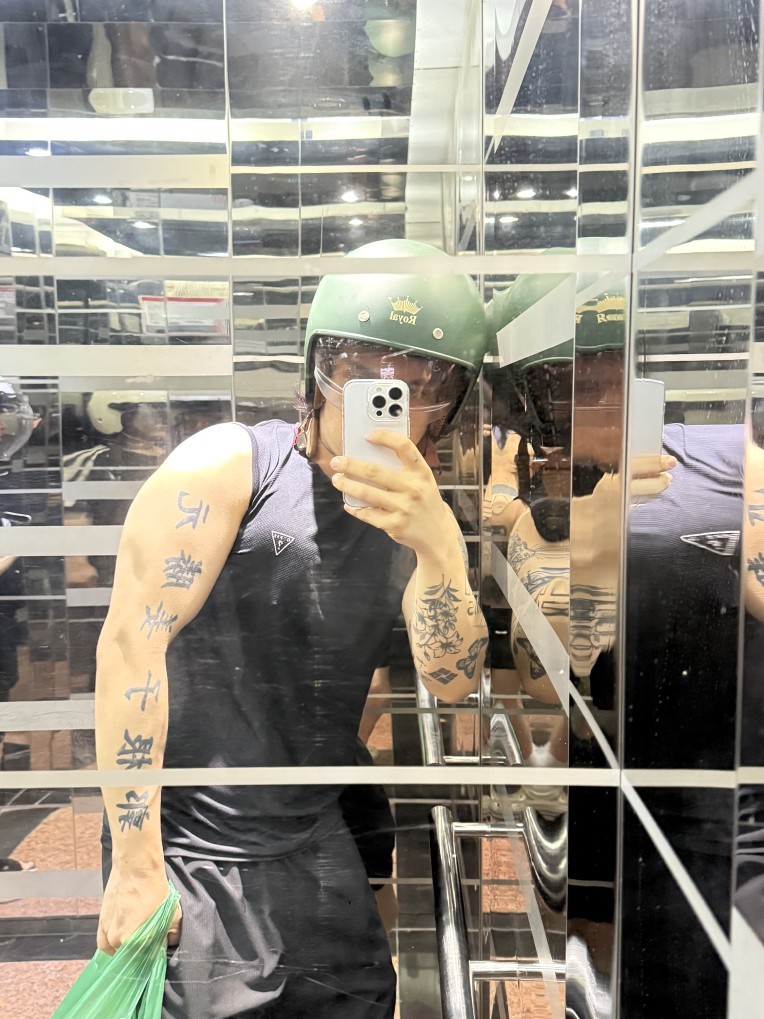 # 가슴이 웅장해지는 소개팅