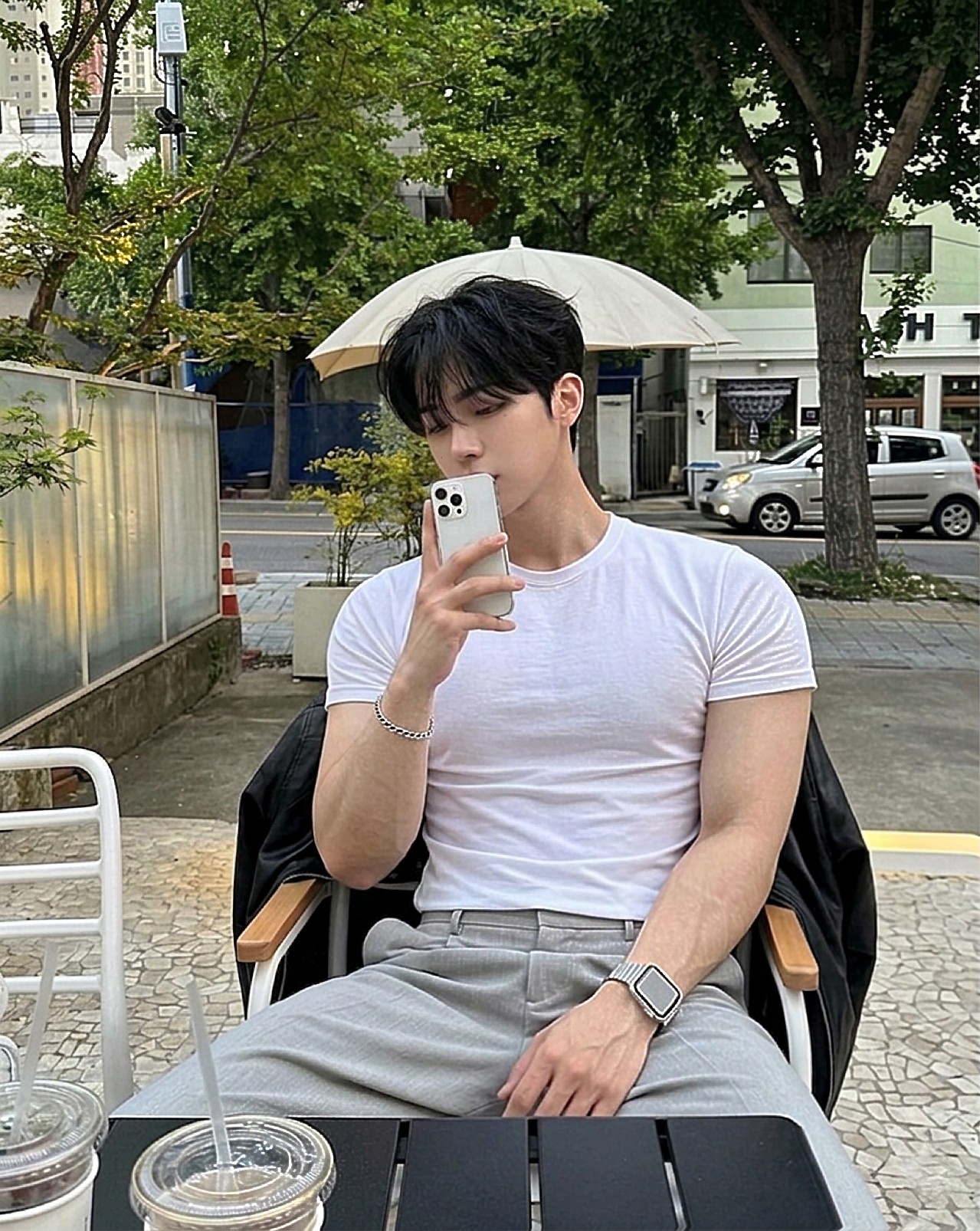 오늘도,  문이안 🥤