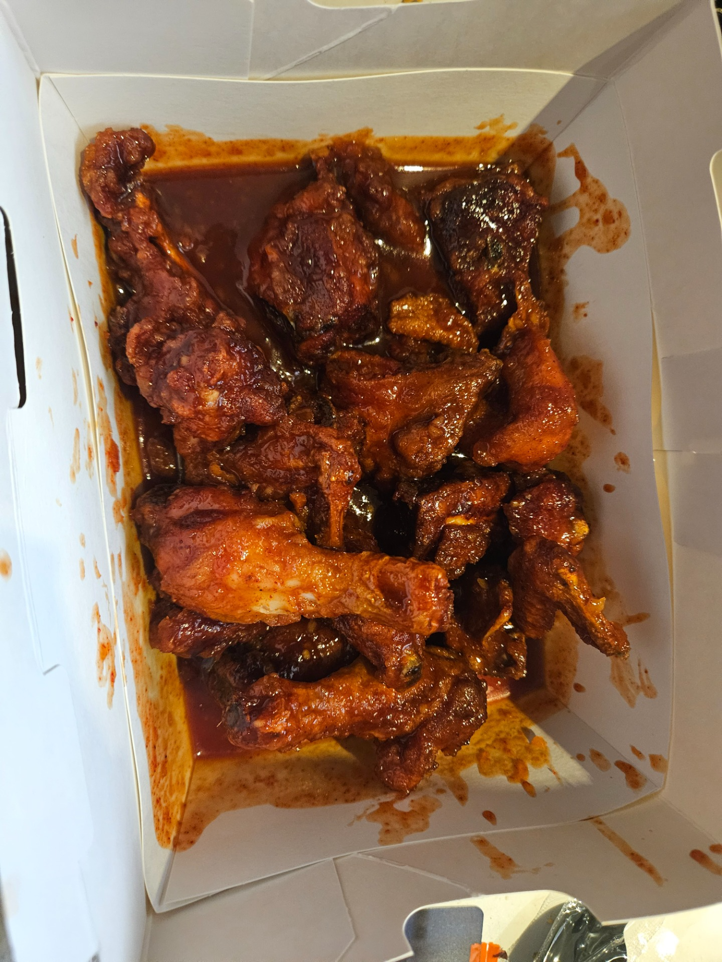 소통하고 팬닉달래 ?