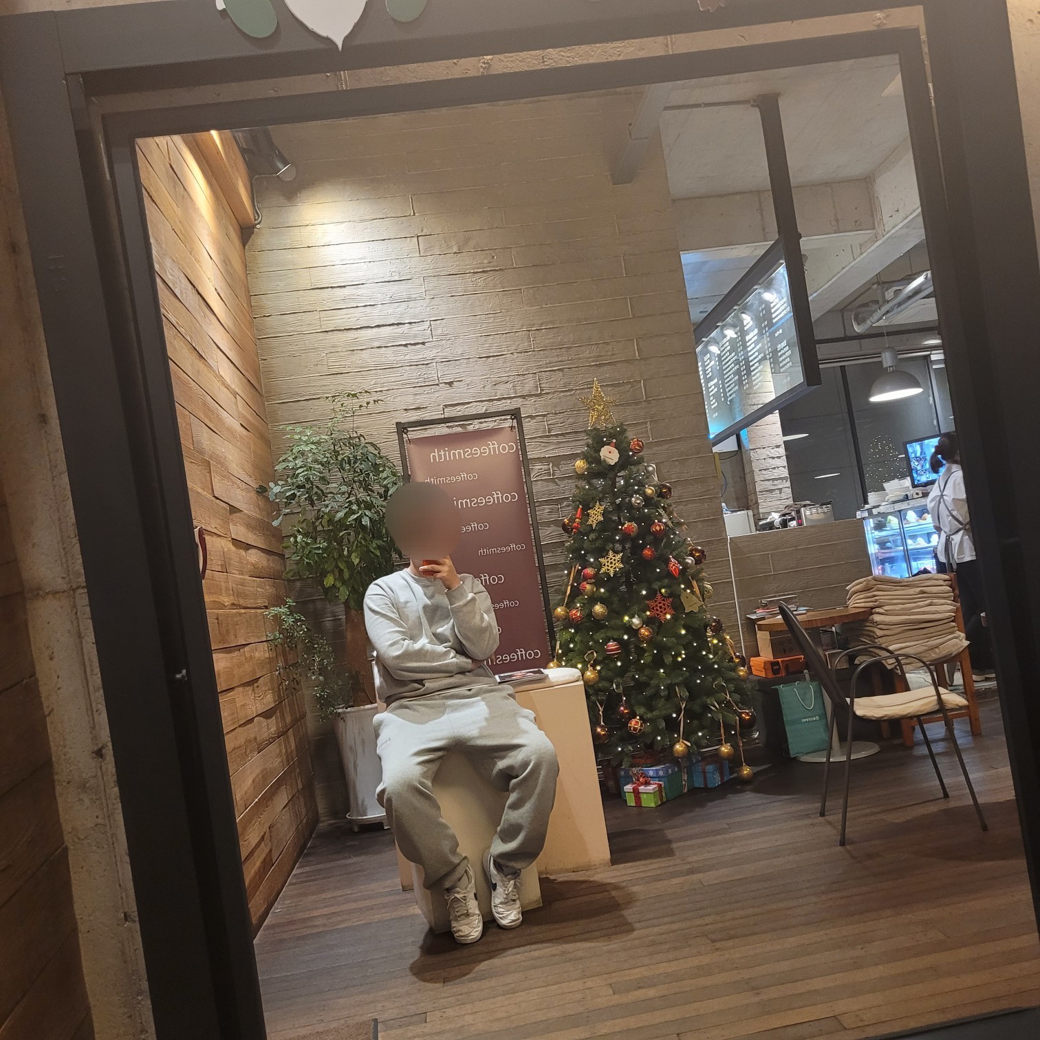 부산) 일단들어와봐