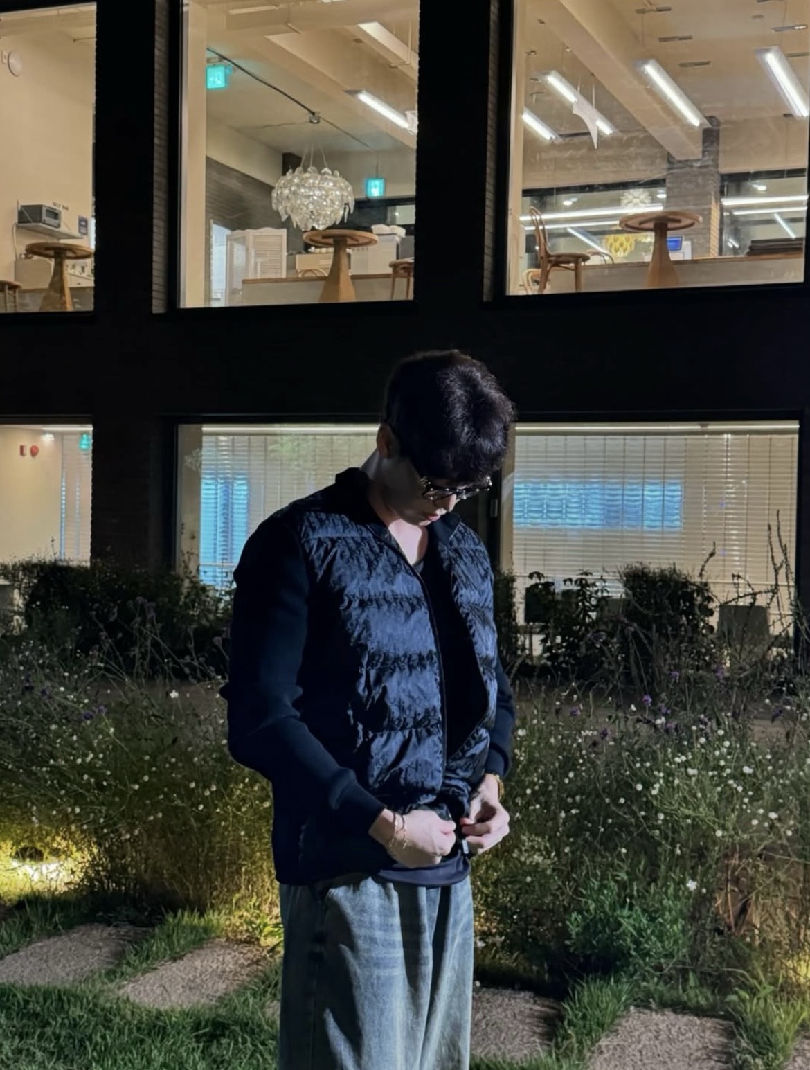 야 외 라 이 부